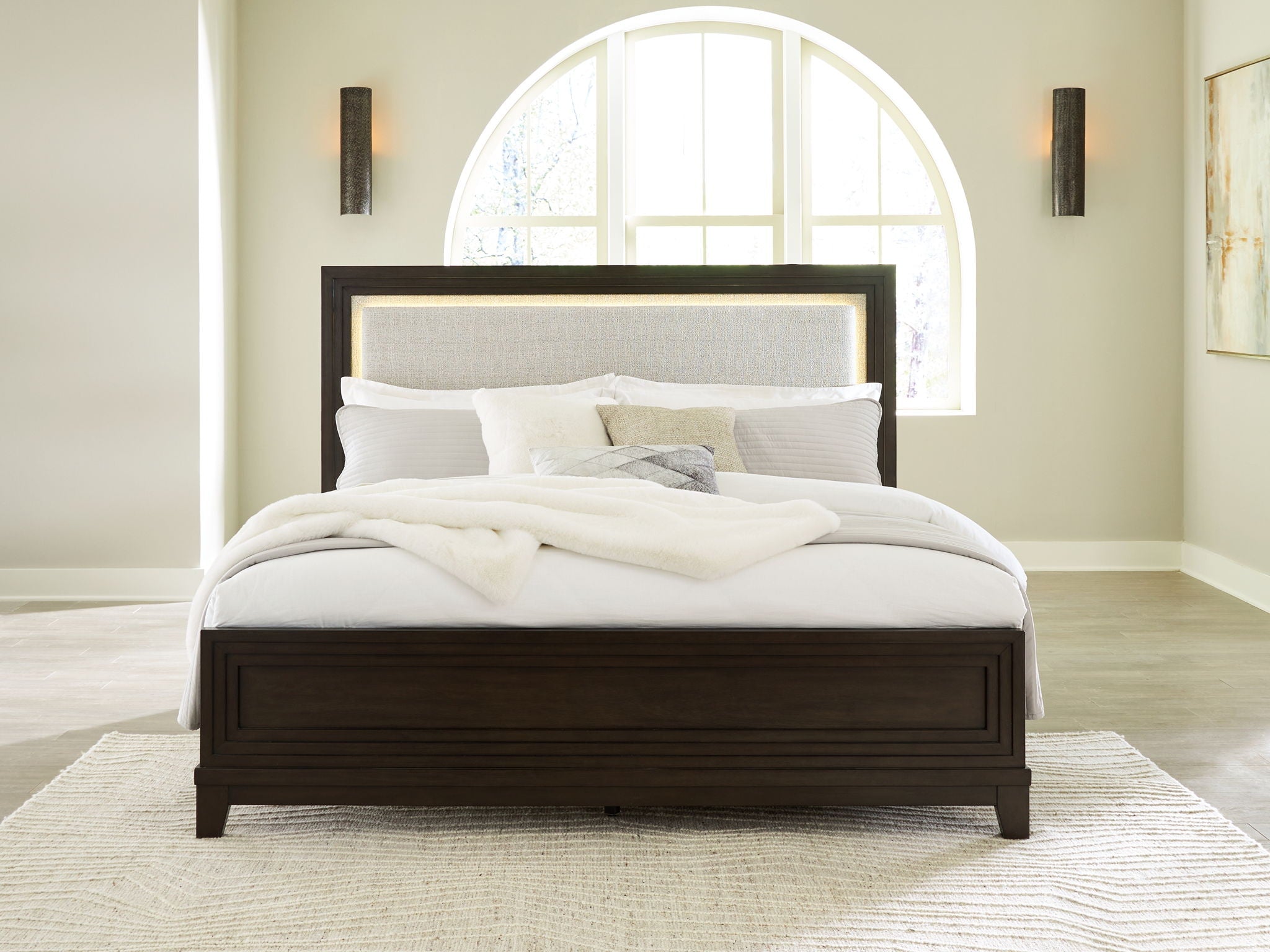 Neymorton - Upholstered Panel Bed - Urban Living Furniture (Los Angeles, CA)