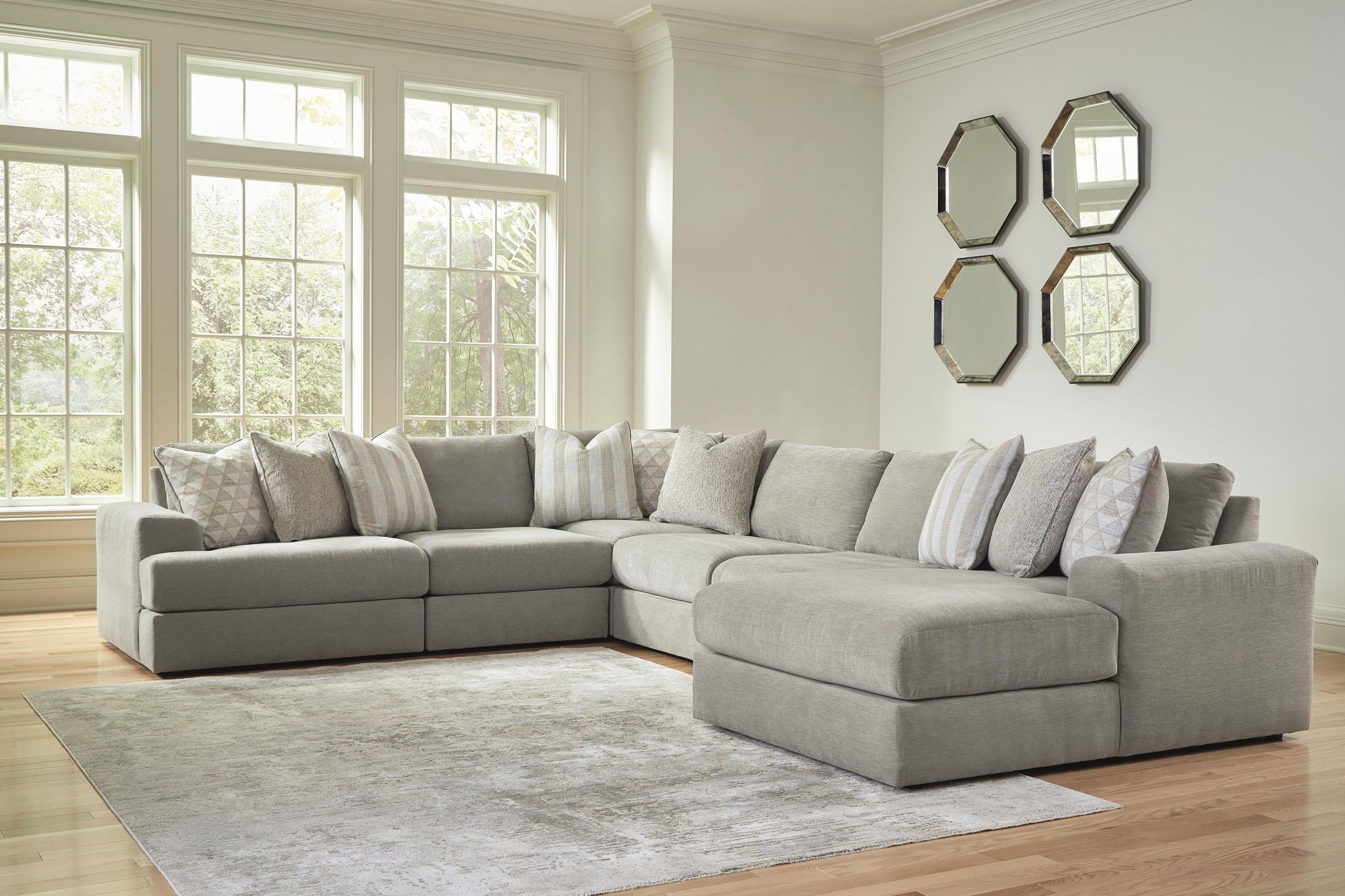 Avaliyah - Sectional - Urban Living Furniture (Los Angeles, CA)