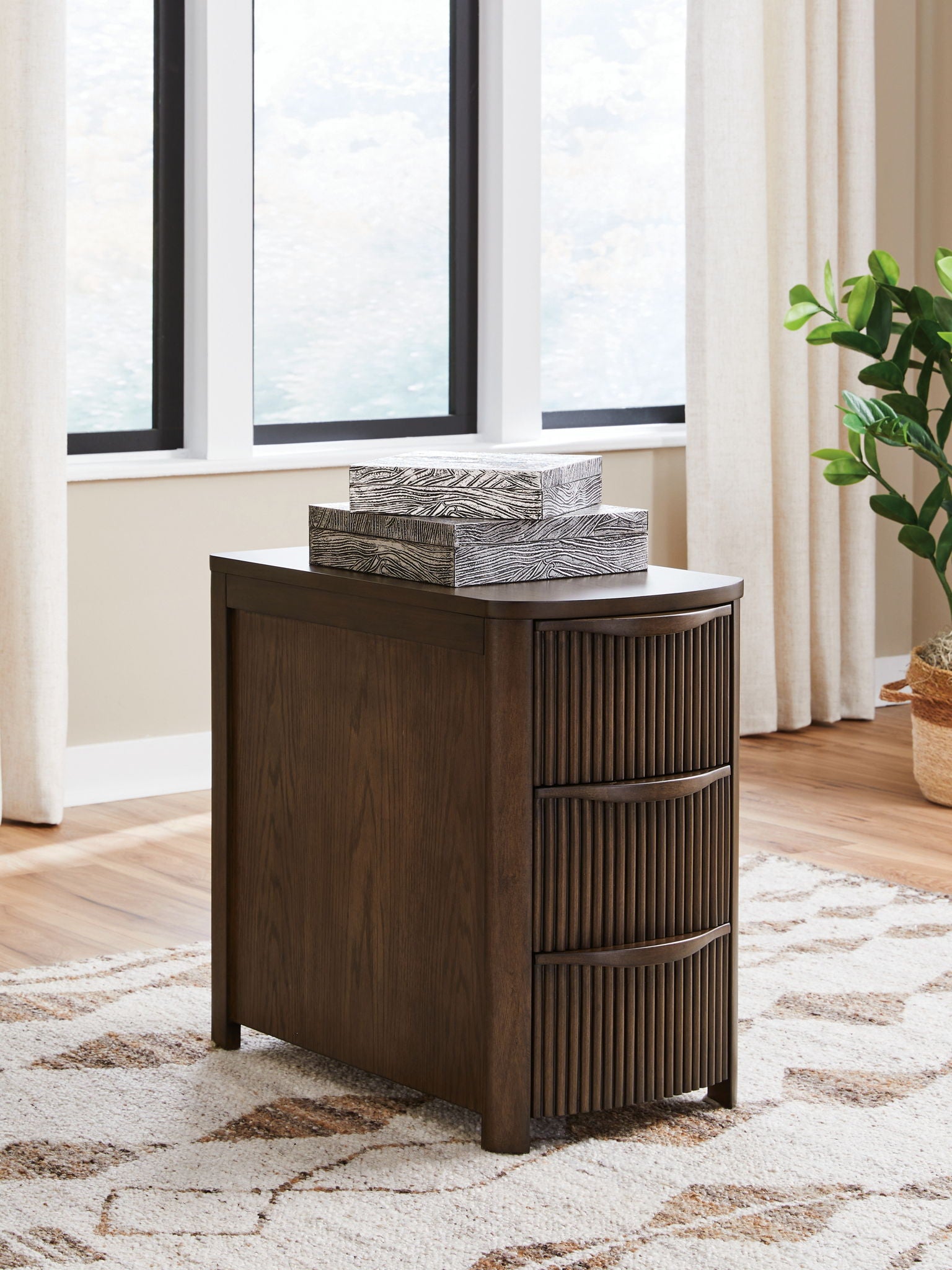 Camdill - Chair Side End Table - Urban Living Furniture (Los Angeles, CA)