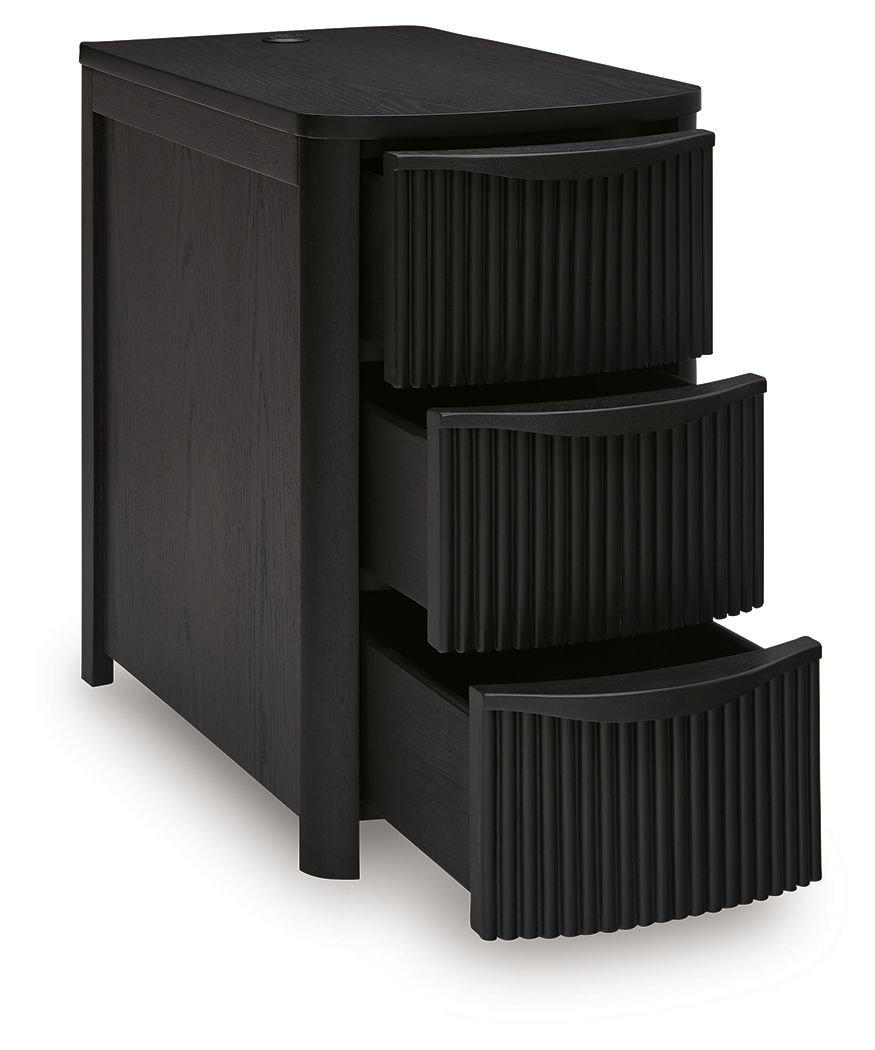 Camdill - Chair Side End Table - Urban Living Furniture (Los Angeles, CA)