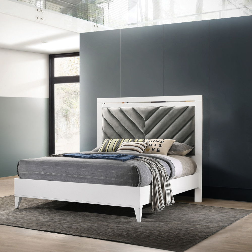 Chelsie - Bed - Urban Living Furniture (Los Angeles, CA)