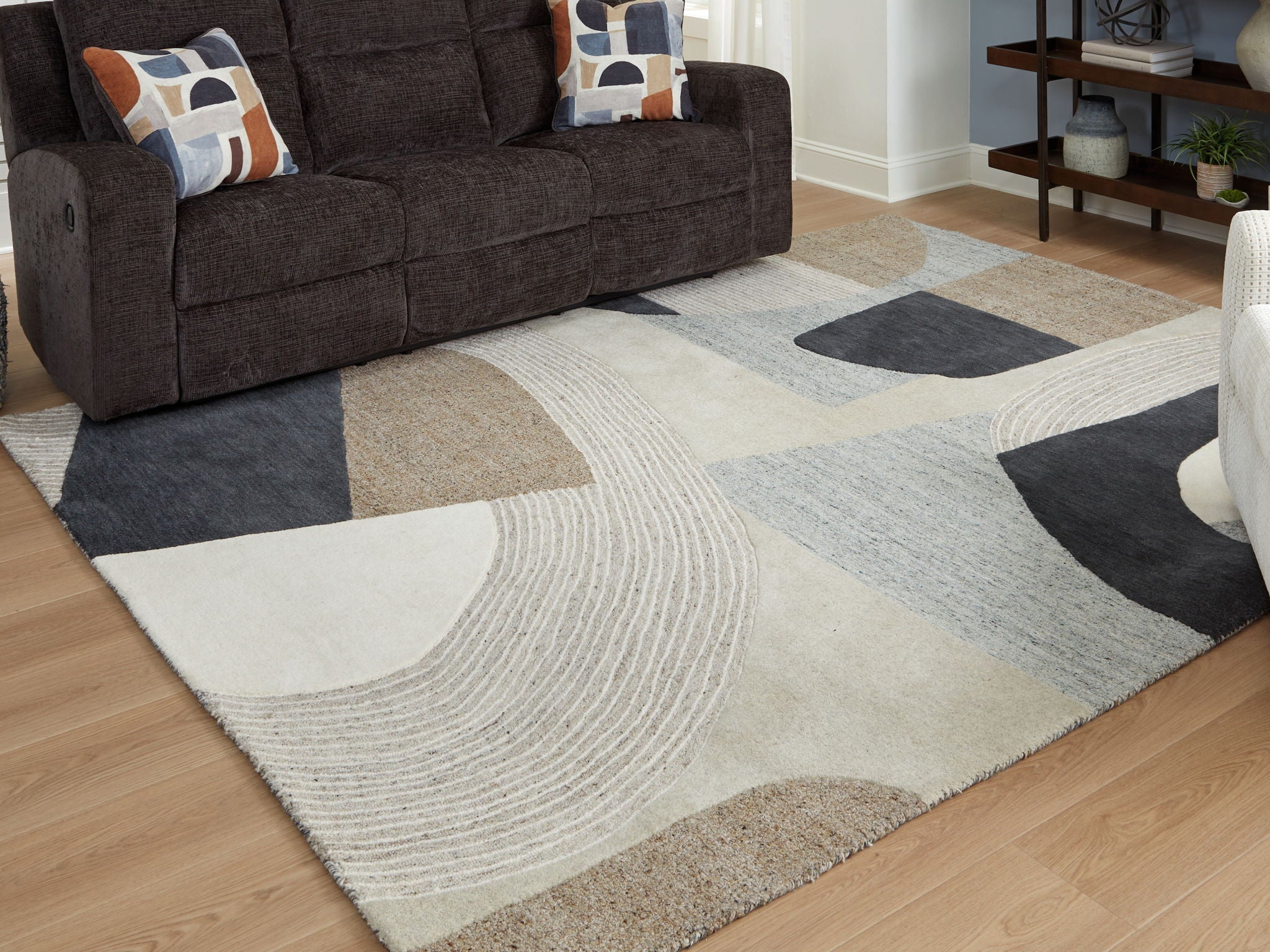 Edrickhill - Rug - Urban Living Furniture (Los Angeles, CA)