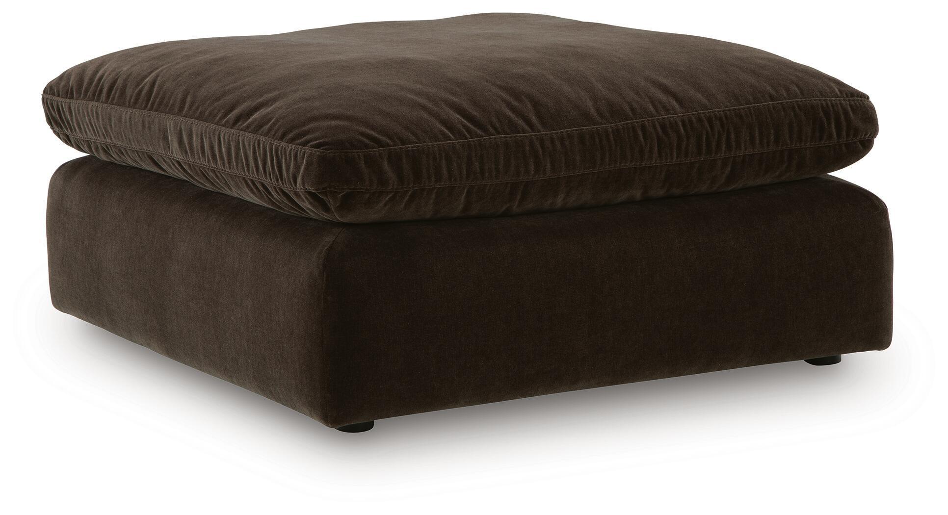 Maxton Heights - Oversized Accent Ottoman - Urban Living Furniture (Los Angeles, CA)
