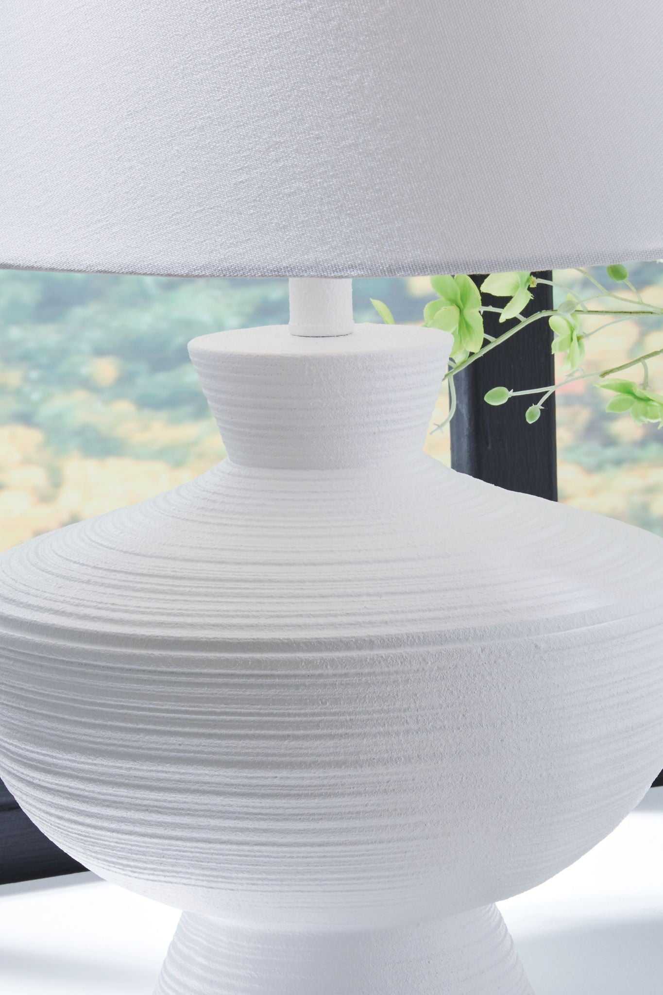 Harelwood - White - Poly Table Lamp - Urban Living Furniture (Los Angeles, CA)