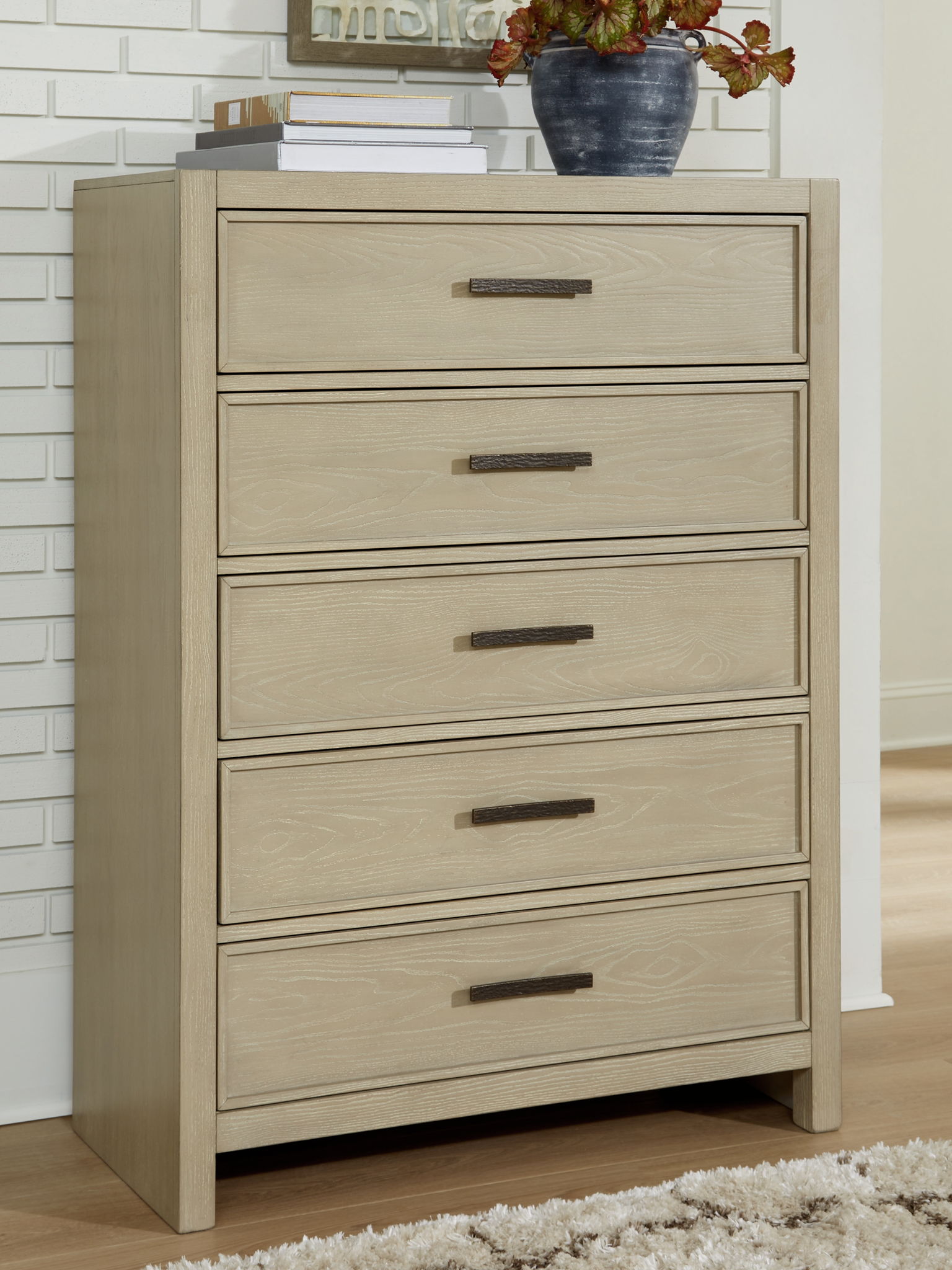 Calmoro - Five Drawer Chest - Gray - Urban Living Furniture (Los Angeles, CA)