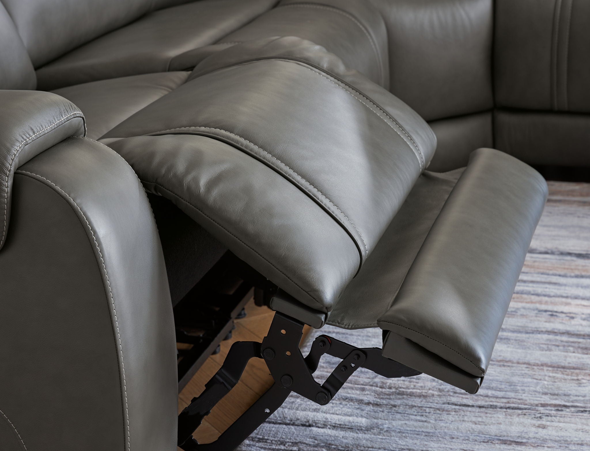 5Z - Pittson - Power Reclining Sectional - Urban Living Furniture (Los Angeles, CA)