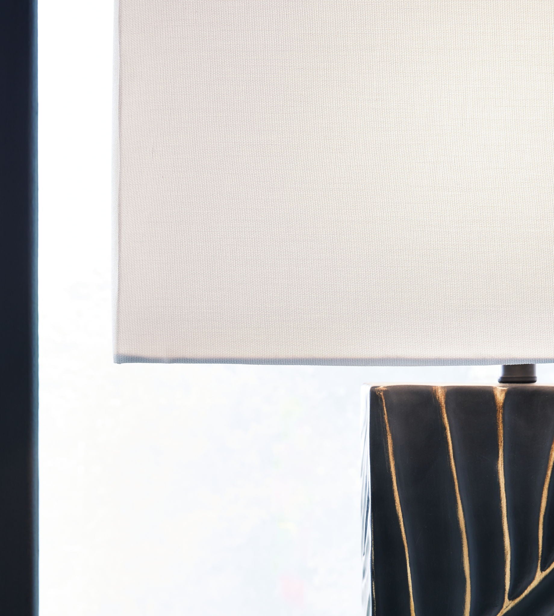 Bartlen - Black / Gold Finish - Poly Table Lamp - Urban Living Furniture (Los Angeles, CA)