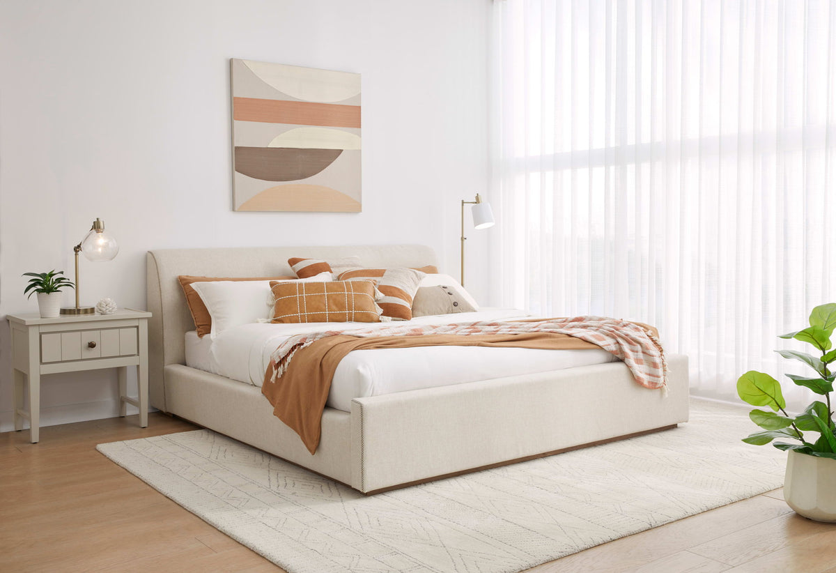 Virgil Louis - Upholstered Platform Bed (2026)