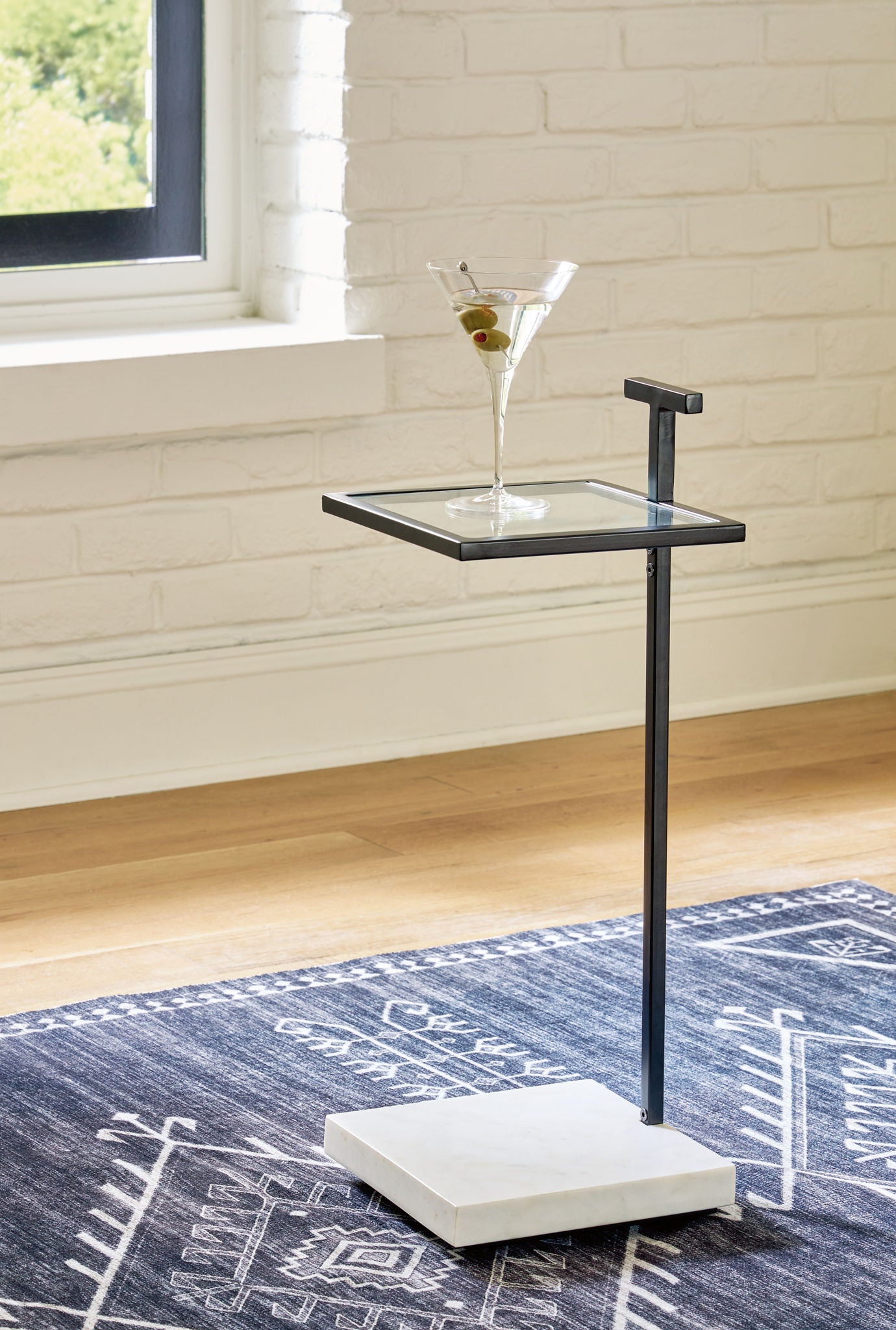Mannill - Black / White - Accent Table - Urban Living Furniture (Los Angeles, CA)