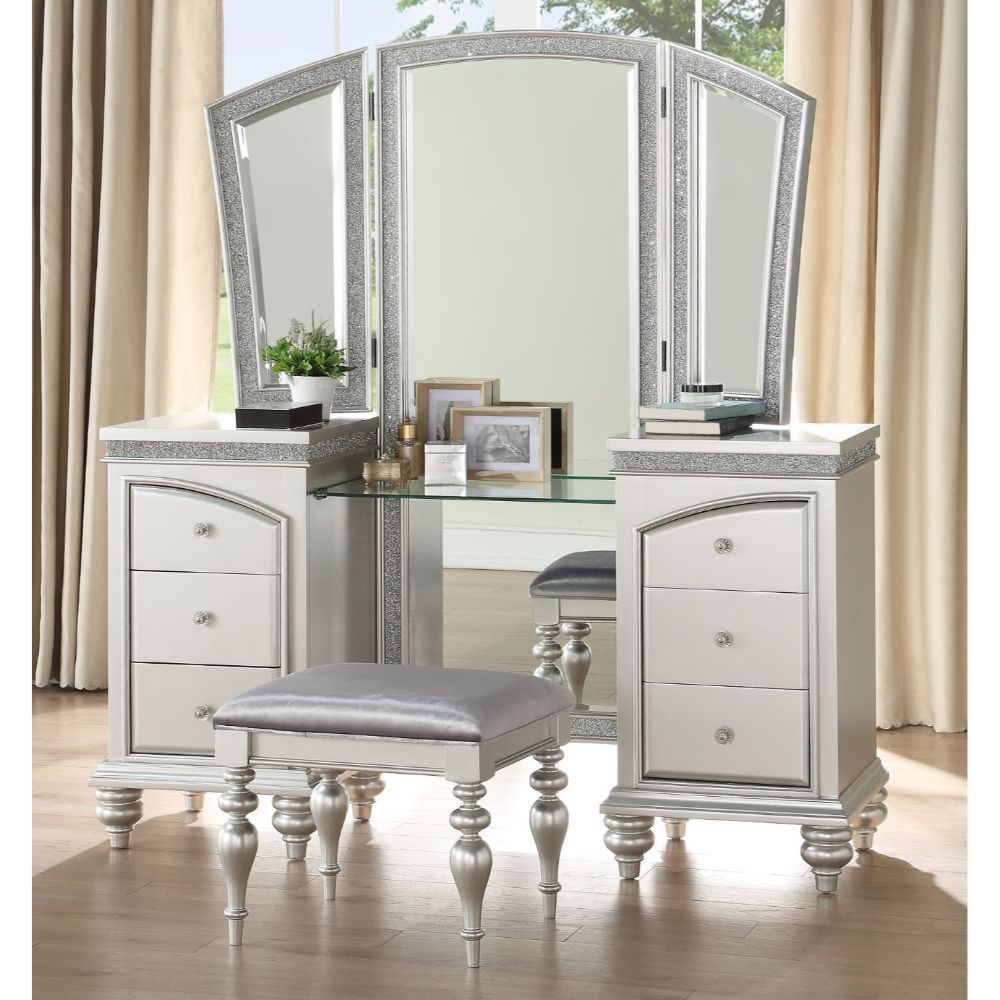 Maverick - Vanity Desk - Platinum - Urban Living Furniture (Los Angeles, CA)
