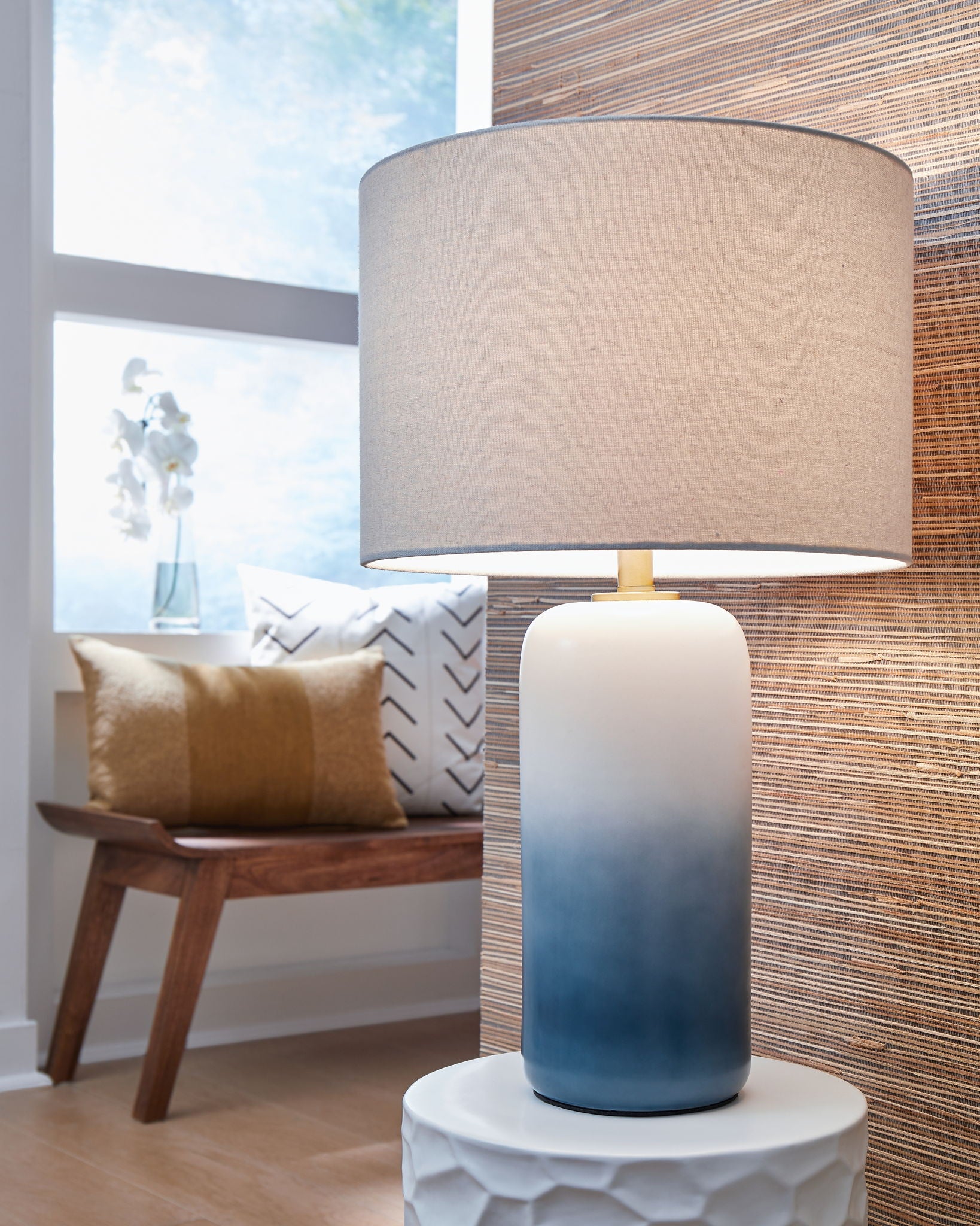 Lemrich - White - Ceramic Table Lamp - Urban Living Furniture (Los Angeles, CA)
