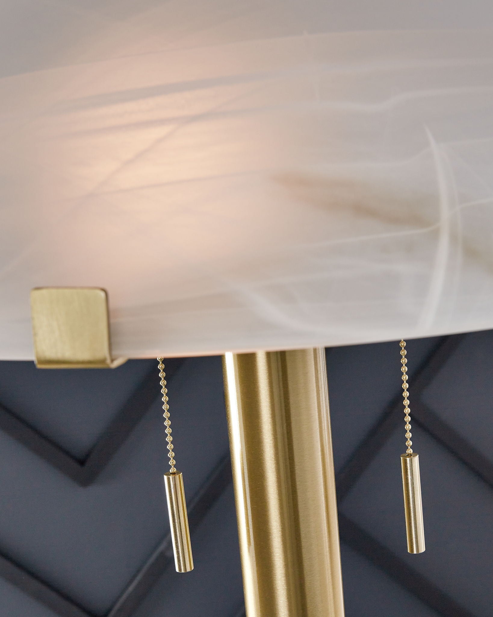 Tobbinsen - Metal Floor Lamp - Brass Finish - Urban Living Furniture (Los Angeles, CA)