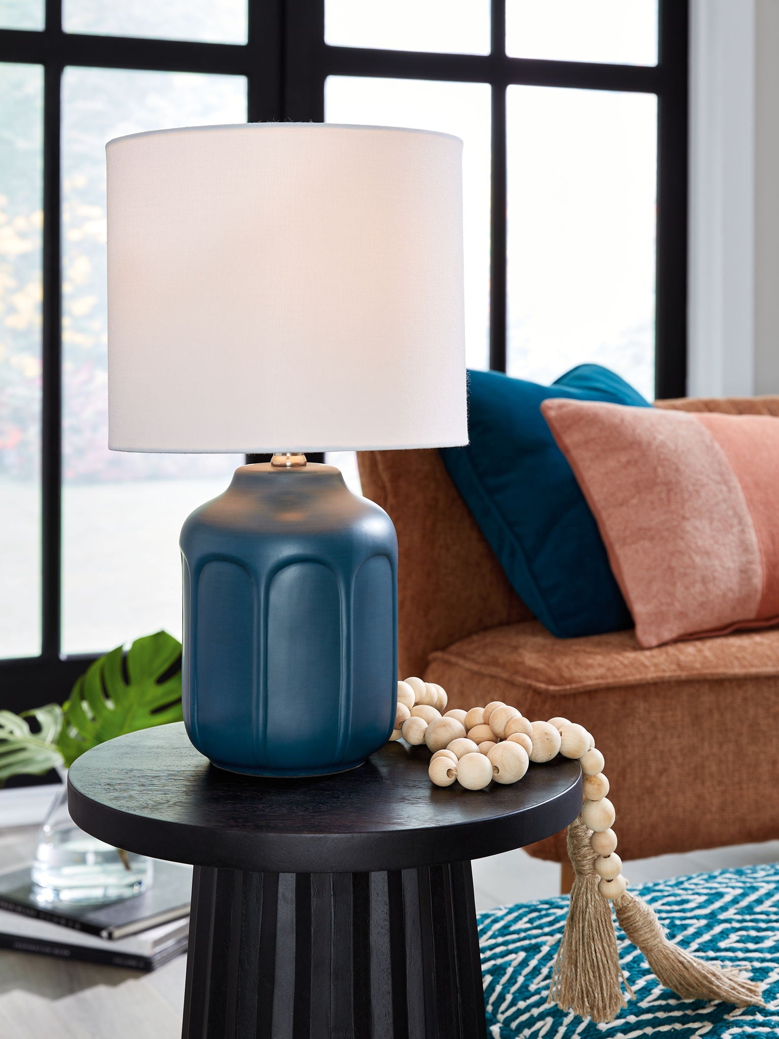 Gierburg - Ceramic Table Lamp - Urban Living Furniture (Los Angeles, CA)