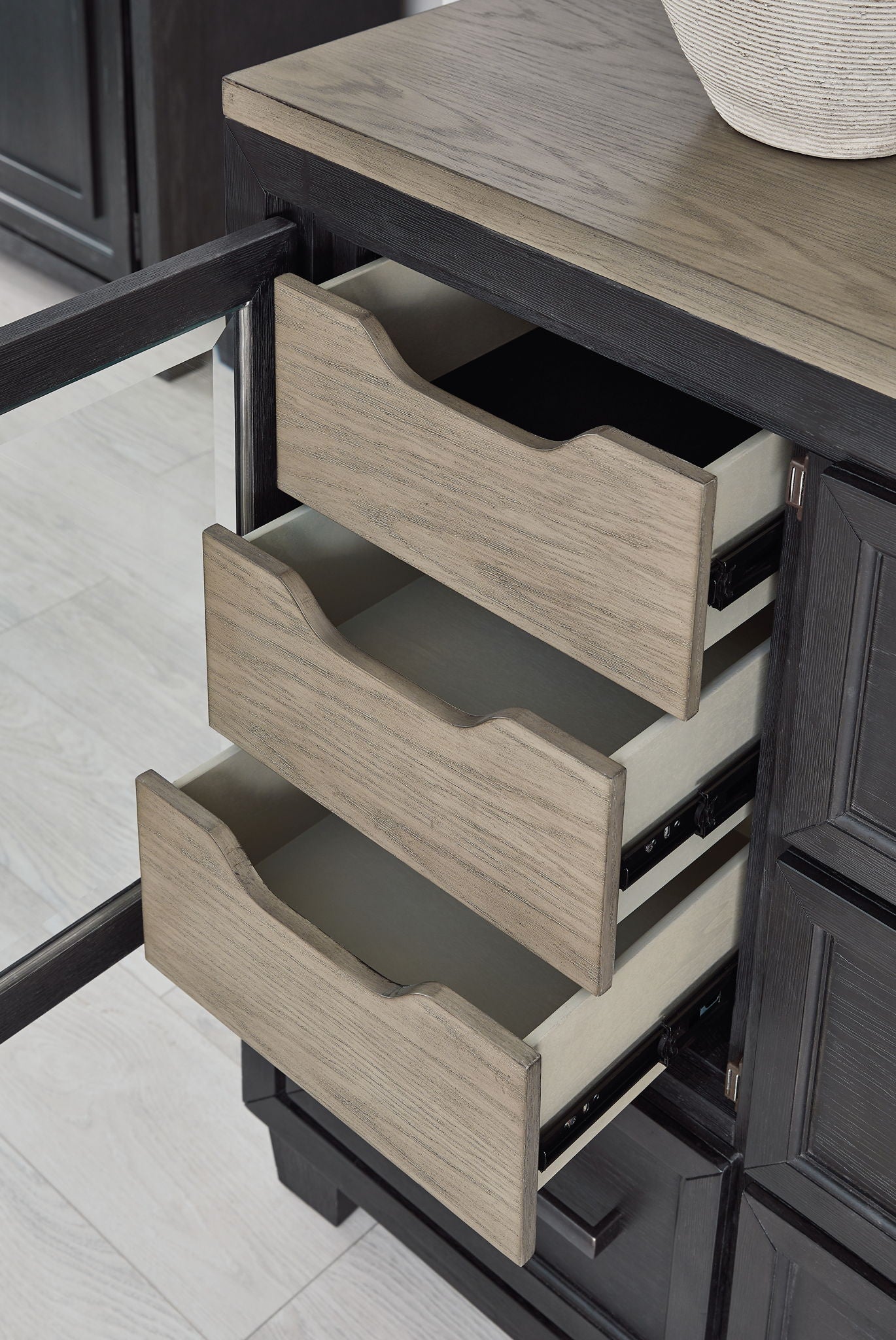 Foyland - Dresser, Mirror - Urban Living Furniture (Los Angeles, CA)