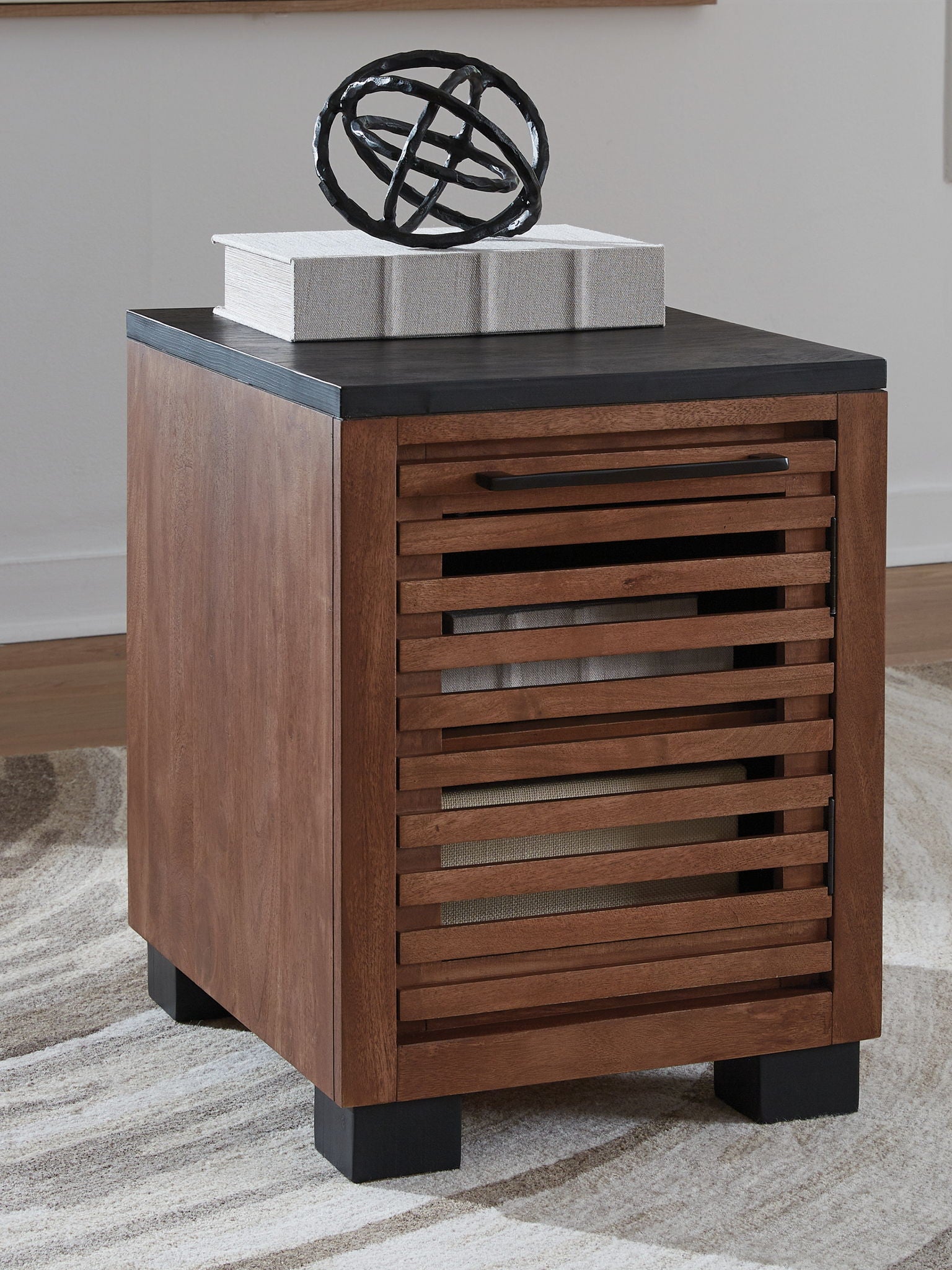 Kallari - Warm Brown / Black - Chair Side End Table - Urban Living Furniture (Los Angeles, CA)