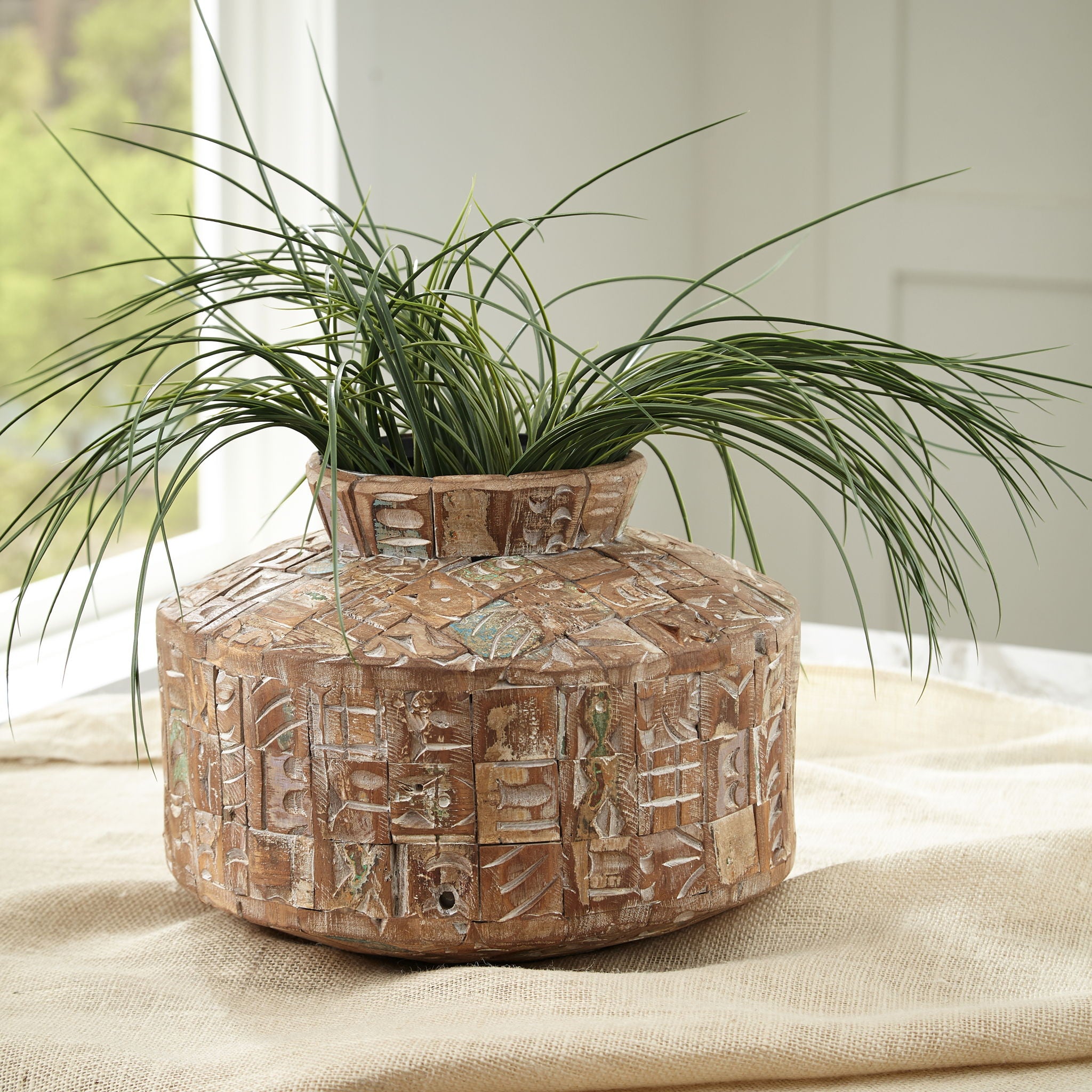 Meltland - Natural / Black - Vase - Square - Urban Living Furniture (Los Angeles, CA)