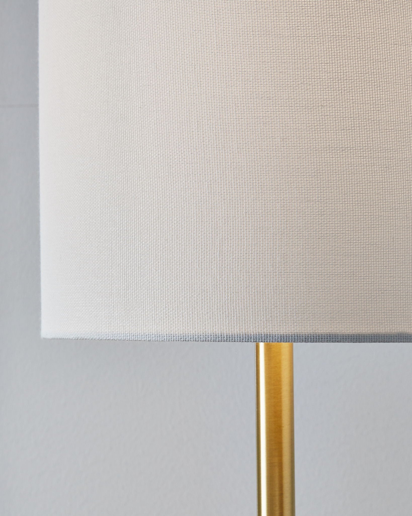 Maywick - White - Metal Table Lamp - Urban Living Furniture (Los Angeles, CA)