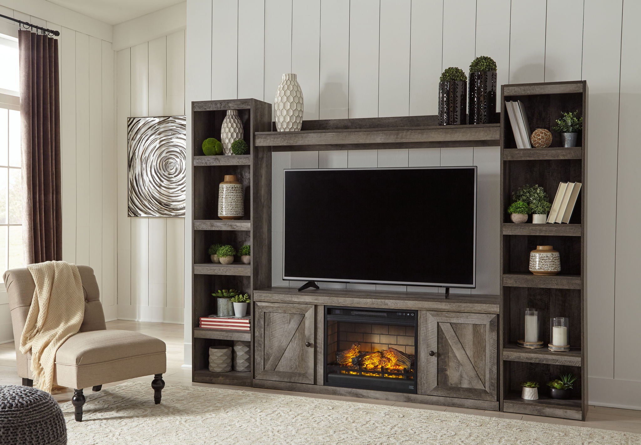 Wynnlow - Entertainment Center With 60" TV Stand - Urban Living Furniture (Los Angeles, CA)