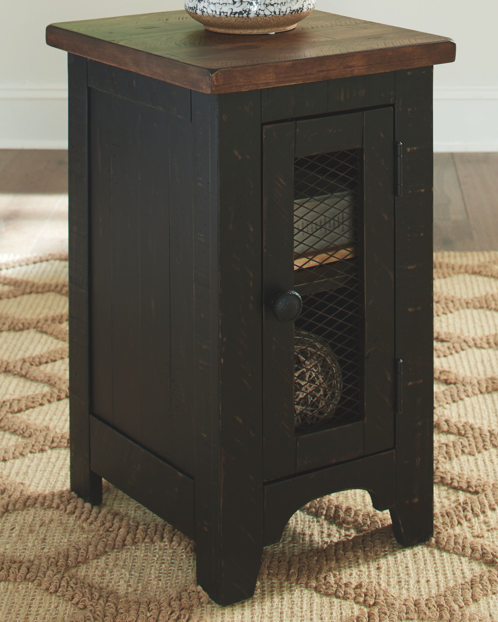 Valebeck - Black / Brown - Chair Side End Table - Urban Living Furniture (Los Angeles, CA)
