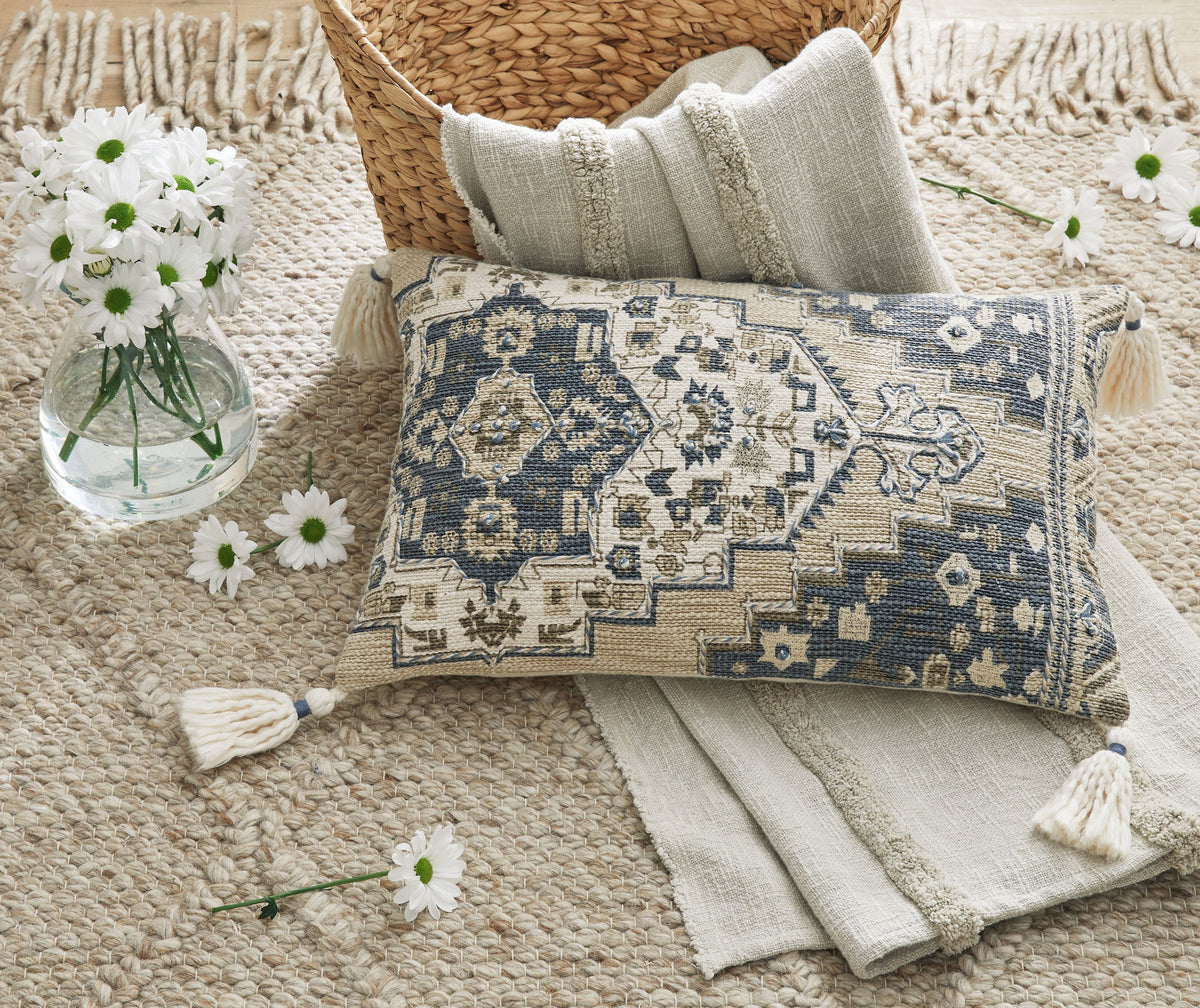 Winbury - Pillow (Set of 4) - Blue / Tan / White - Urban Living Furniture (Los Angeles, CA)