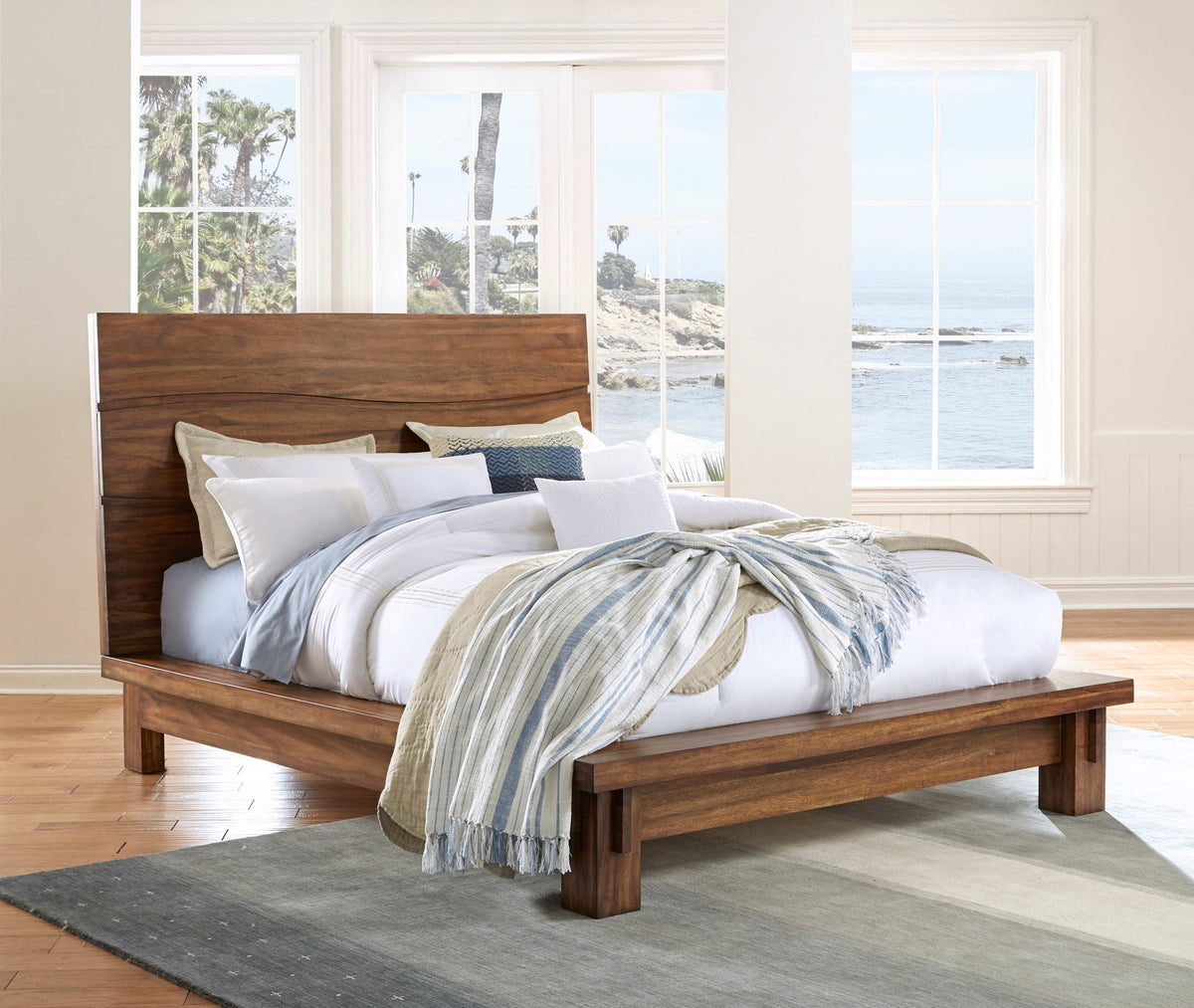 Ocean - Solid Wood Platform Bed
