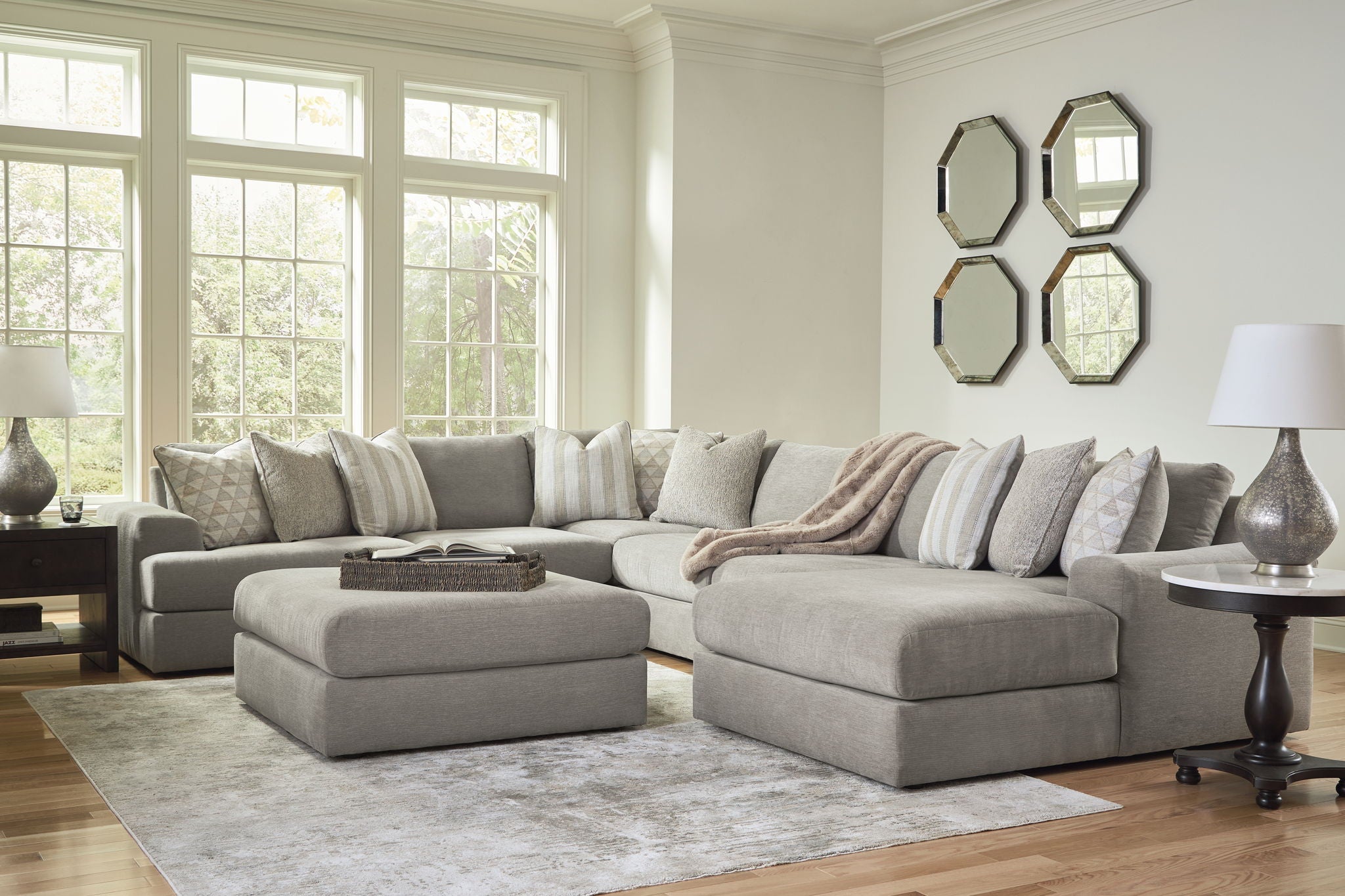 Avaliyah - Living Room Set - Urban Living Furniture (Los Angeles, CA)