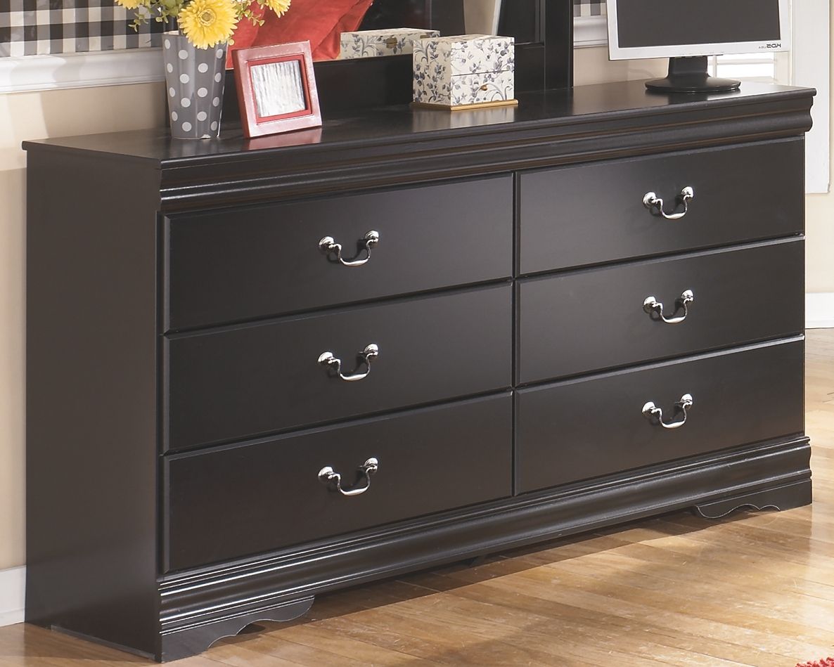 Huey Vineyard - Black - Six Drawer Dresser - Urban Living Furniture (Los Angeles, CA)