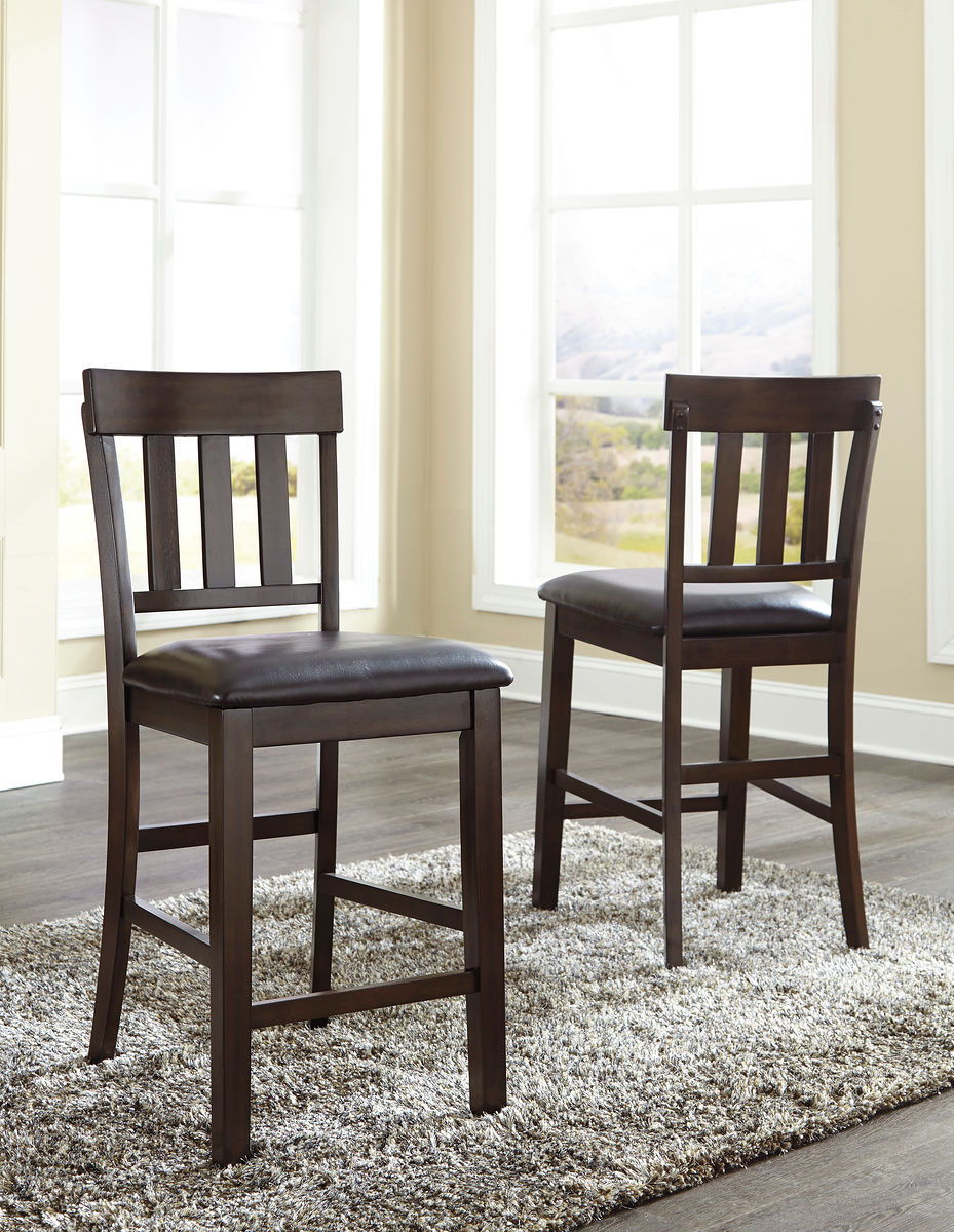 Haddigan - Dining Table With Bar Stools - Urban Living Furniture (Los Angeles, CA)