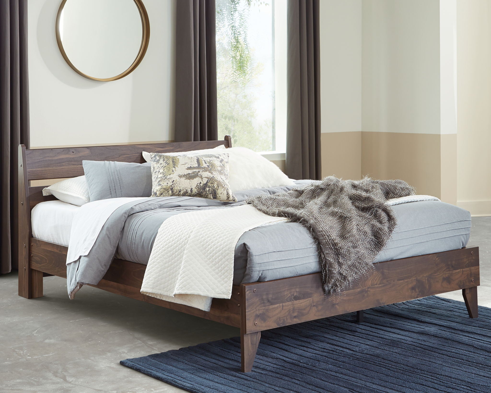 Calverson - Panel Platform Bed - Urban Living Furniture (Los Angeles, CA)