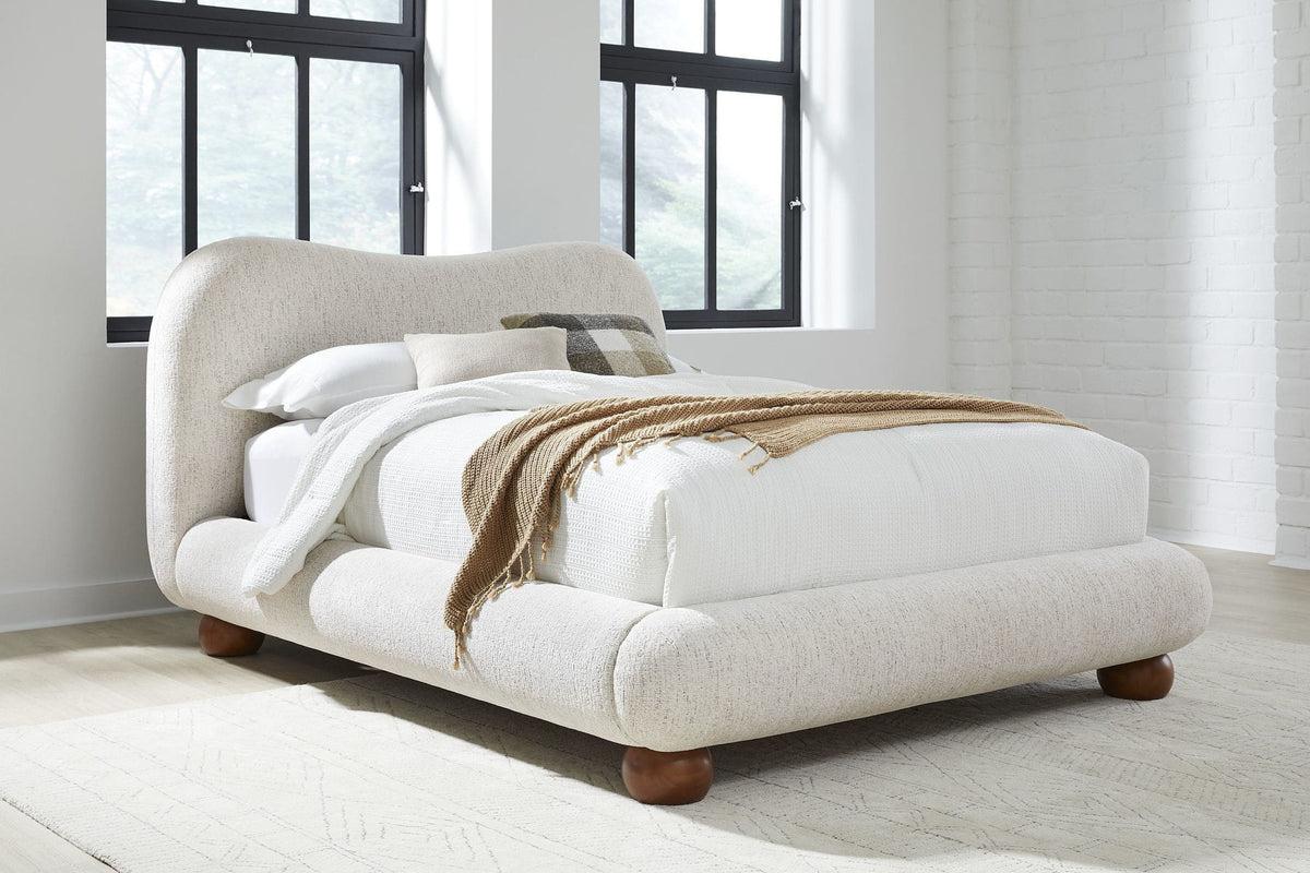 Afra - Chenille Upholstered Wood Leg Platform Bed