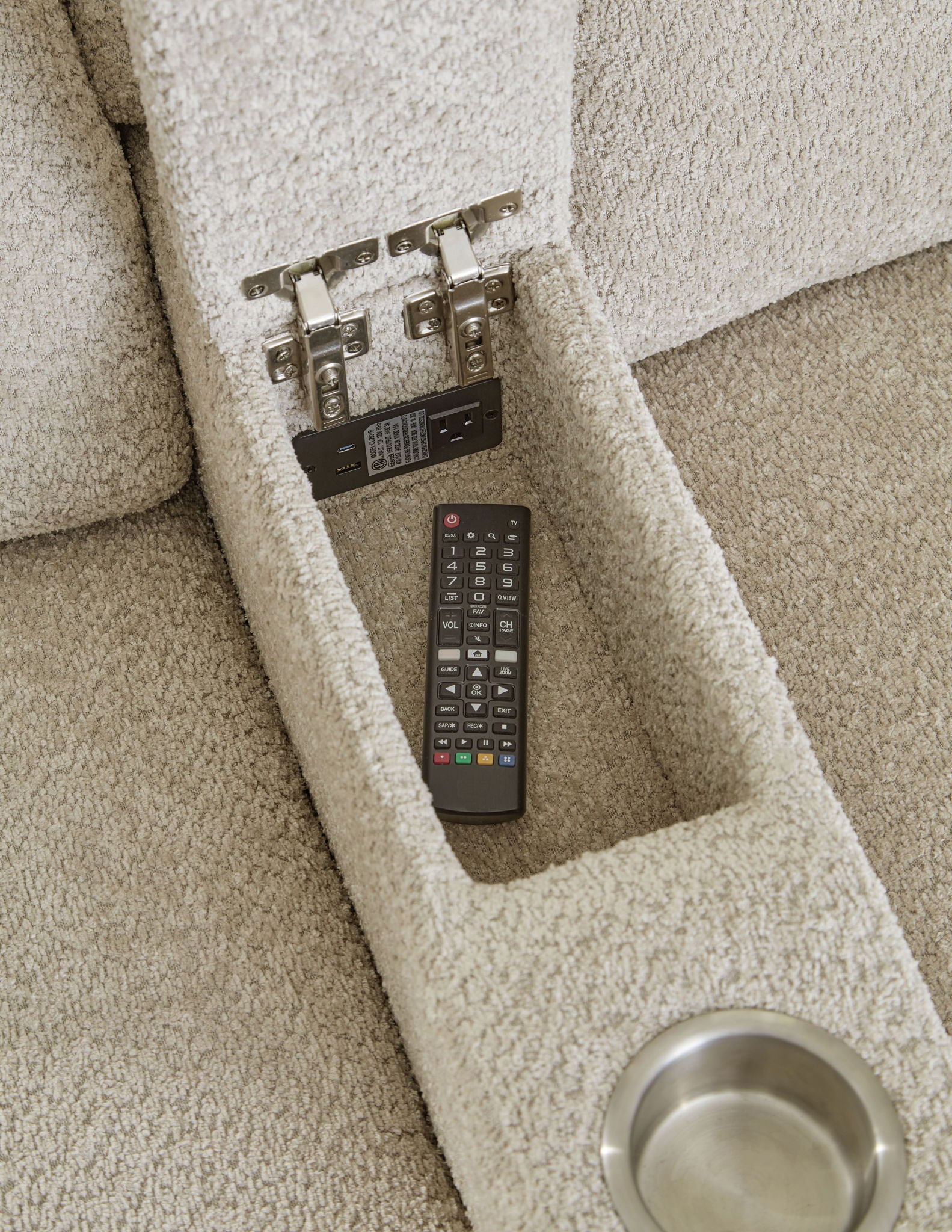 Modesto - Entertainment Thin Console - Buttercream - Urban Living Furniture (Los Angeles, CA)