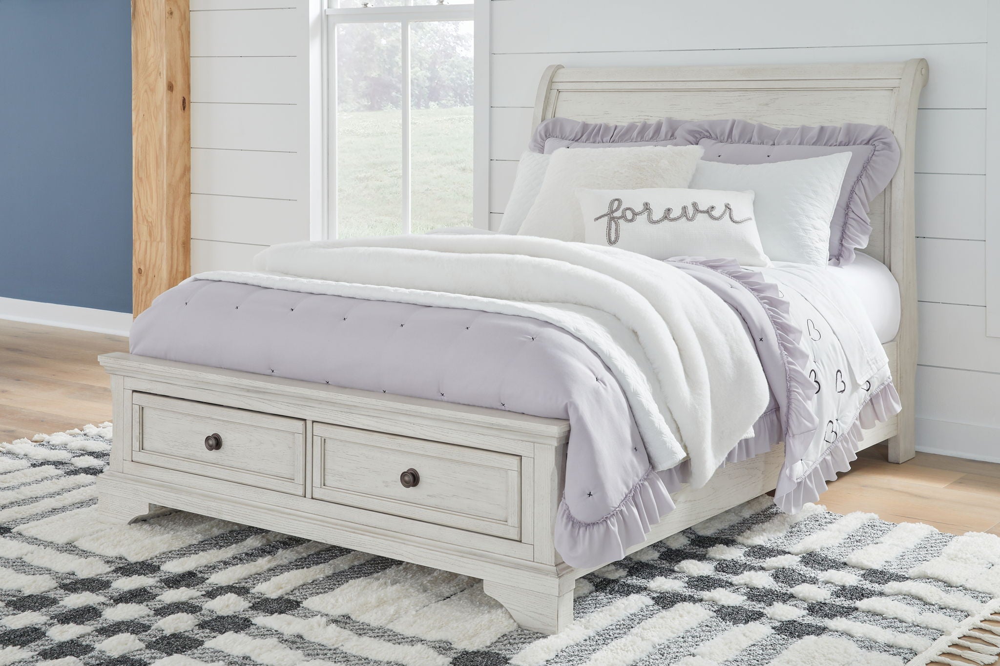 Robbinsdale - Sleigh Bed - Urban Living Furniture (Los Angeles, CA)