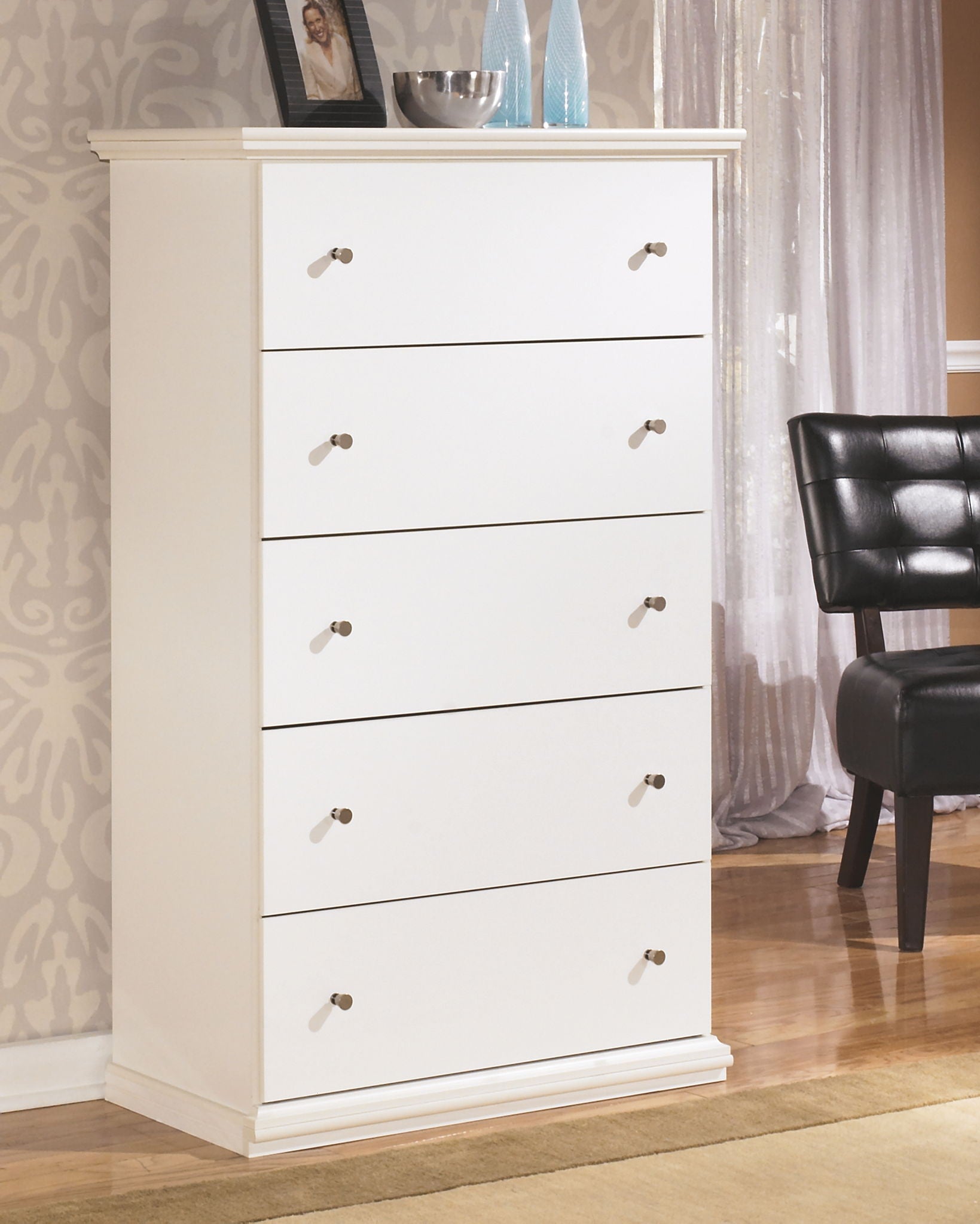 Bostwick Shoals - White - Five Drawer Chest - Urban Living Furniture (Los Angeles, CA)