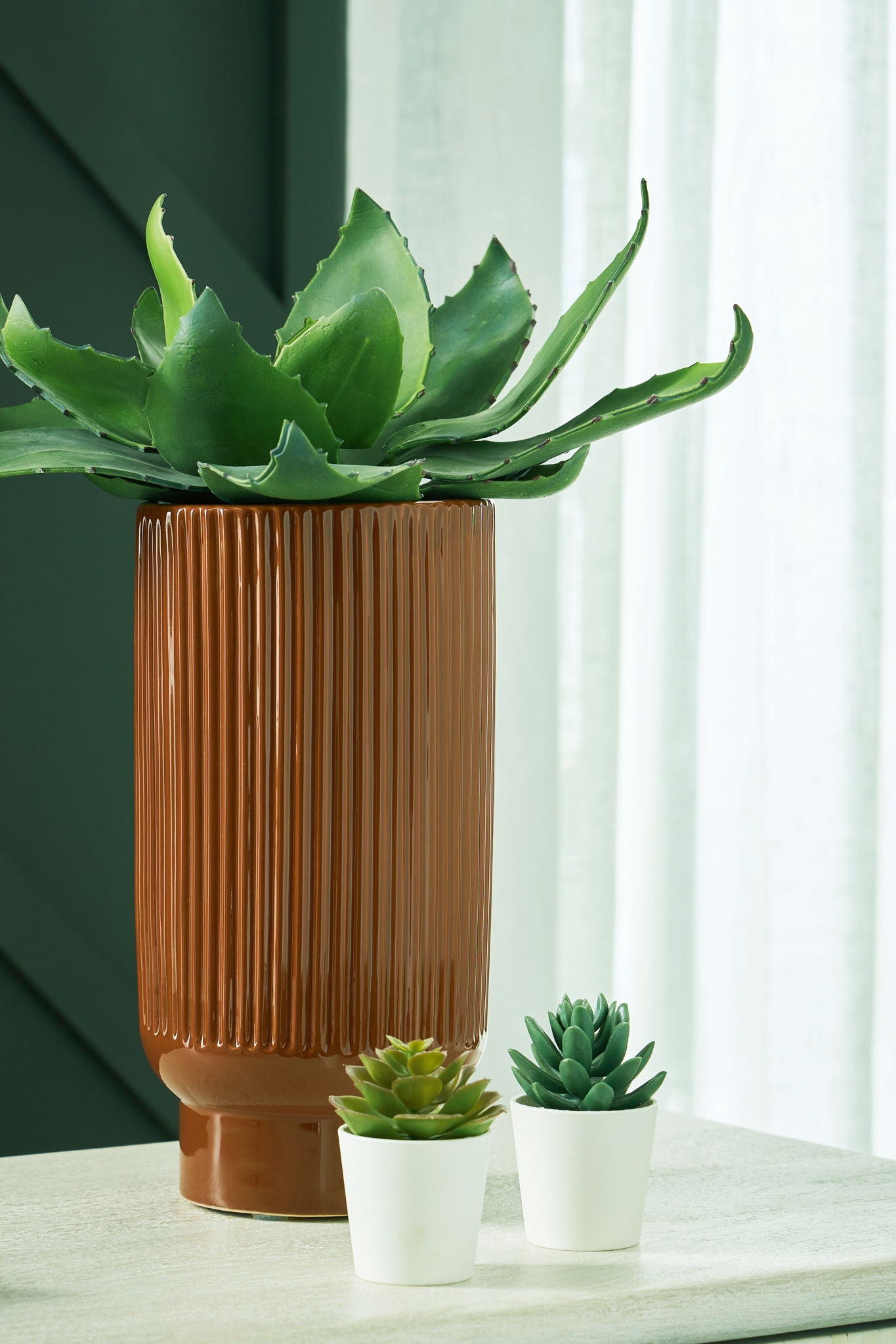 Avalyah - Medium Vase - Urban Living Furniture (Los Angeles, CA)