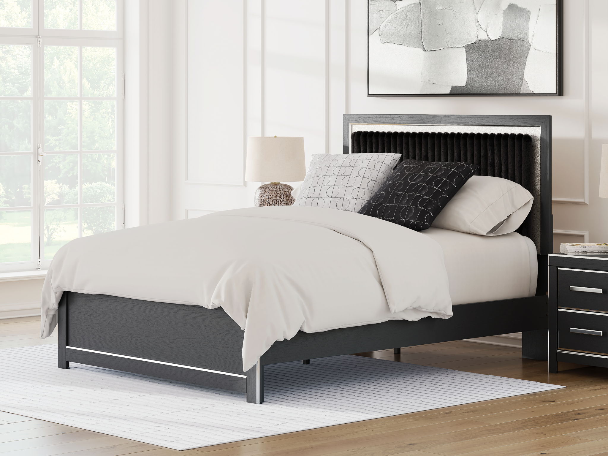 Zuraleus - Upholstered Panel Platform Bed With Roll Slats - Urban Living Furniture (Los Angeles, CA)
