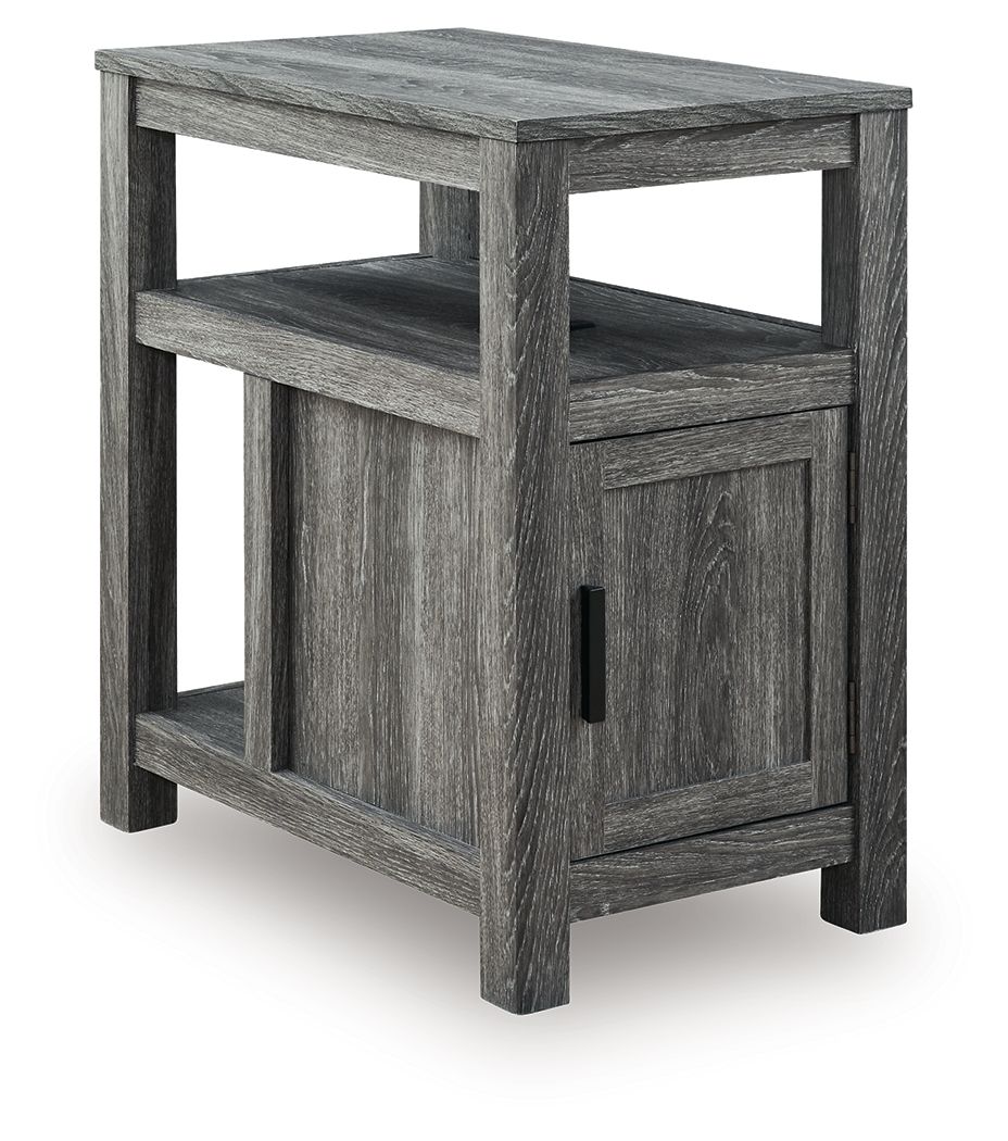 Fendenmore - Chair Side End Table - Urban Living Furniture (Los Angeles, CA)