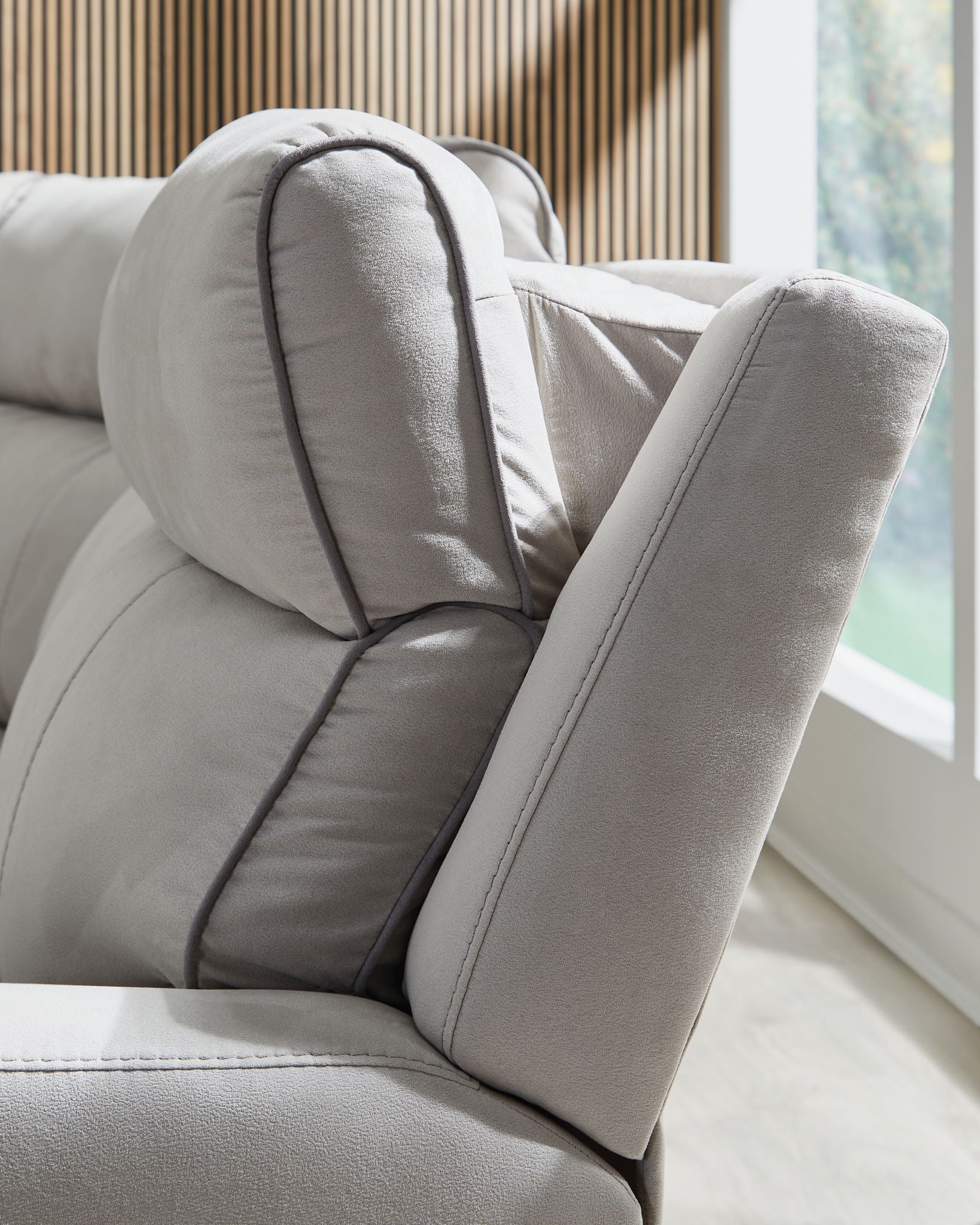 Social Pointe - Reclining Sectional - Urban Living Furniture (Los Angeles, CA)