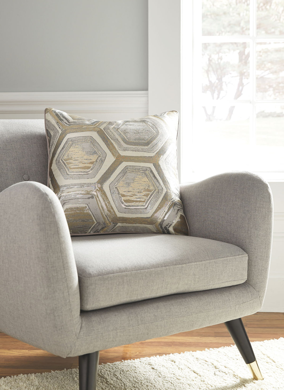 Meiling - Pillow (Set of 4) - Metallic - Urban Living Furniture (Los Angeles, CA)