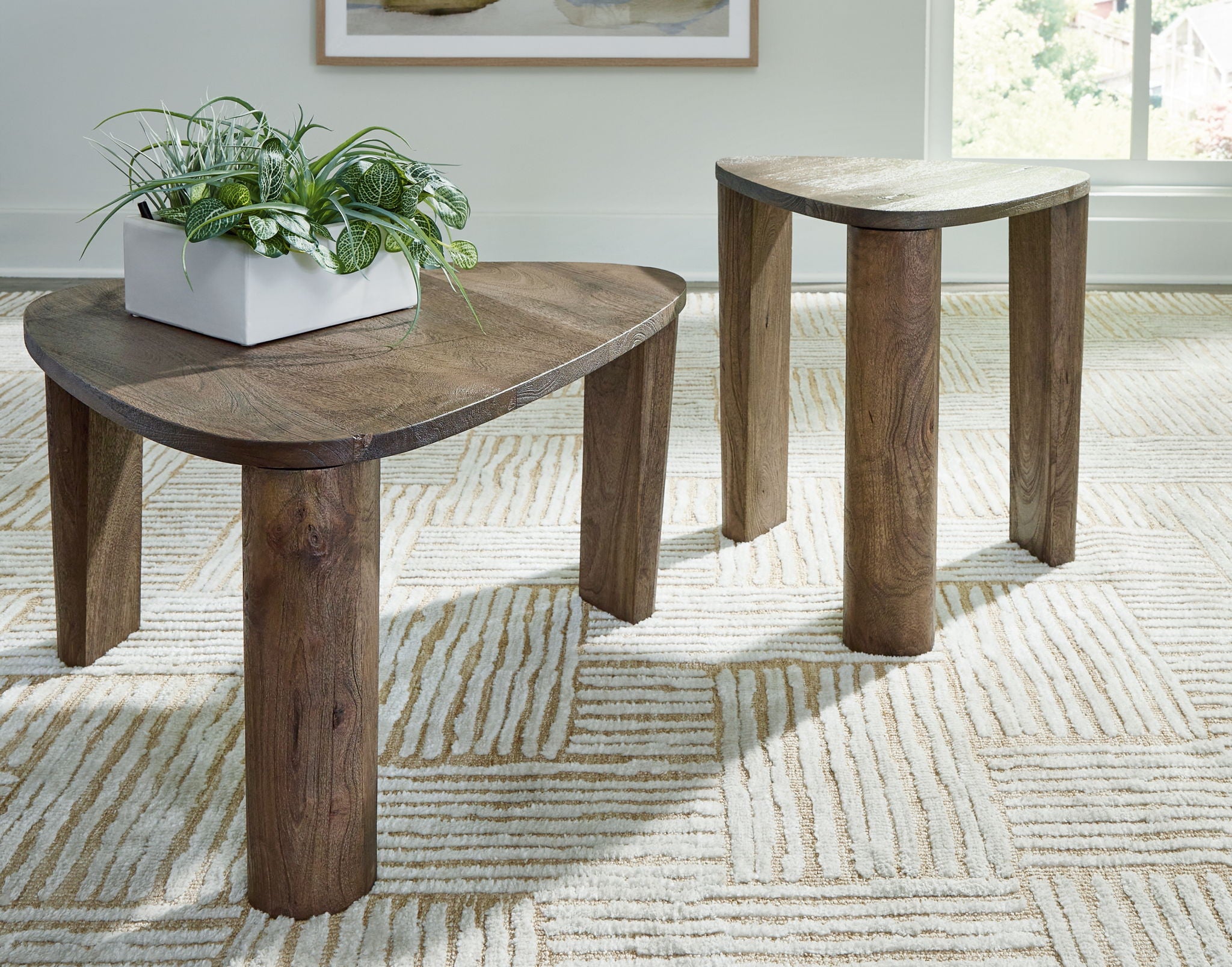 Reidport - Grayish Brown - Accent Cocktail Table Set (Set of 2) - Urban Living Furniture (Los Angeles, CA)