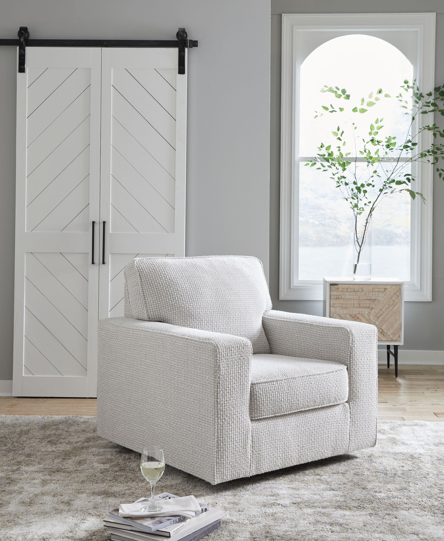 Olwenburg - Swivel Accent Chair - Urban Living Furniture (Los Angeles, CA)