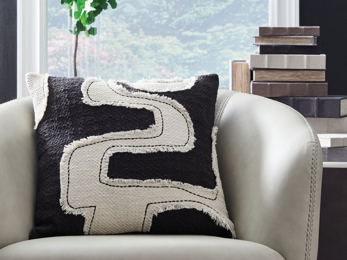Veerbank - Pillow (Set of 4) - Black / Beige - Urban Living Furniture (Los Angeles, CA)
