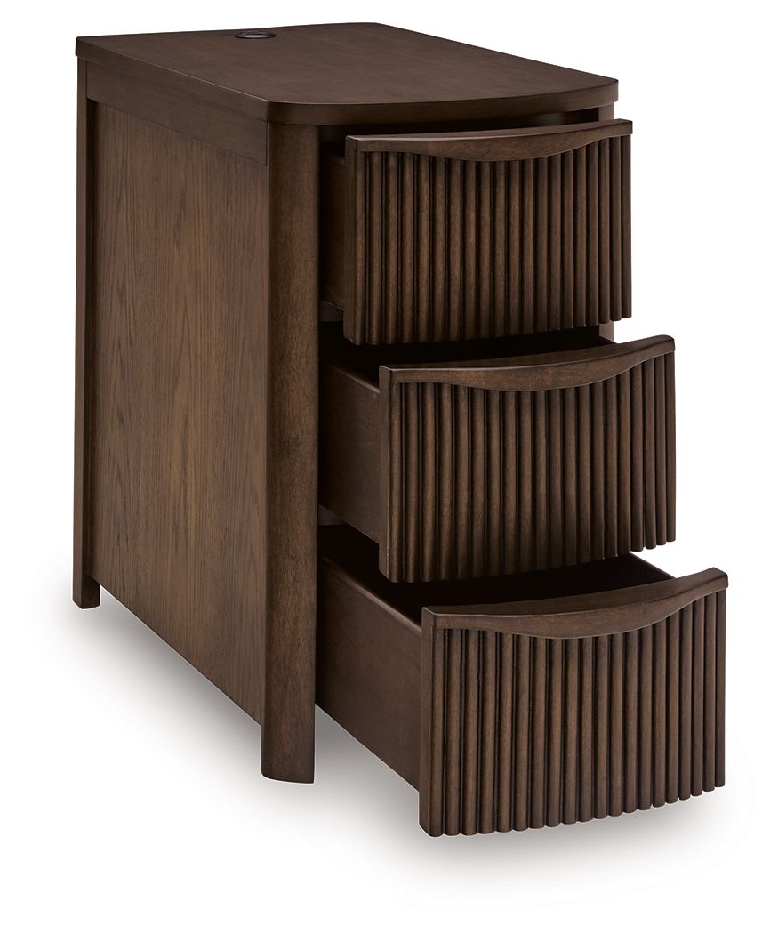 Camdill - Chair Side End Table - Urban Living Furniture (Los Angeles, CA)