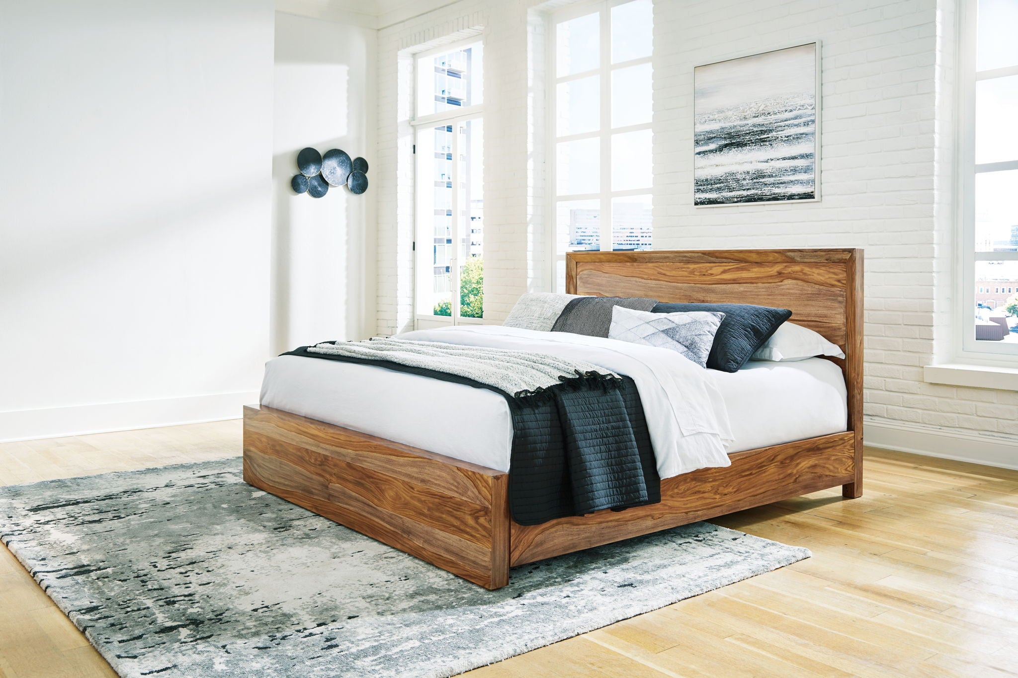 Dressonni - Queen Panel Bed - Brown - Urban Living Furniture (Los Angeles, CA)