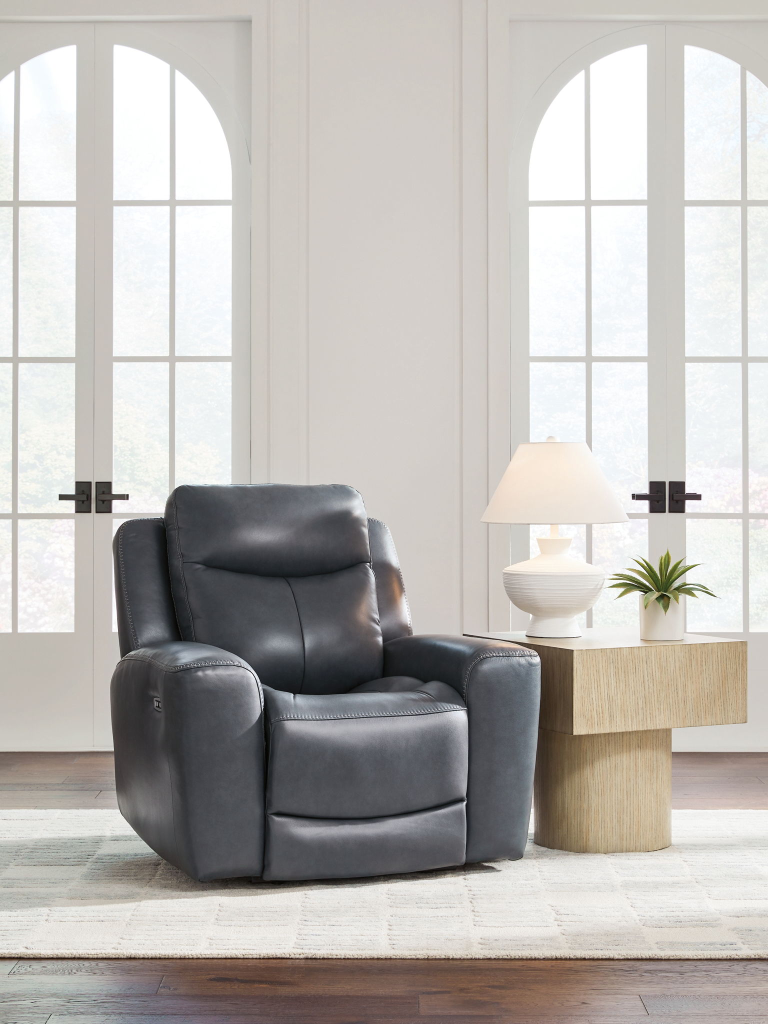 Bexhurst - Power Recliner With Adjustable Headrest - Urban Living Furniture (Los Angeles, CA)