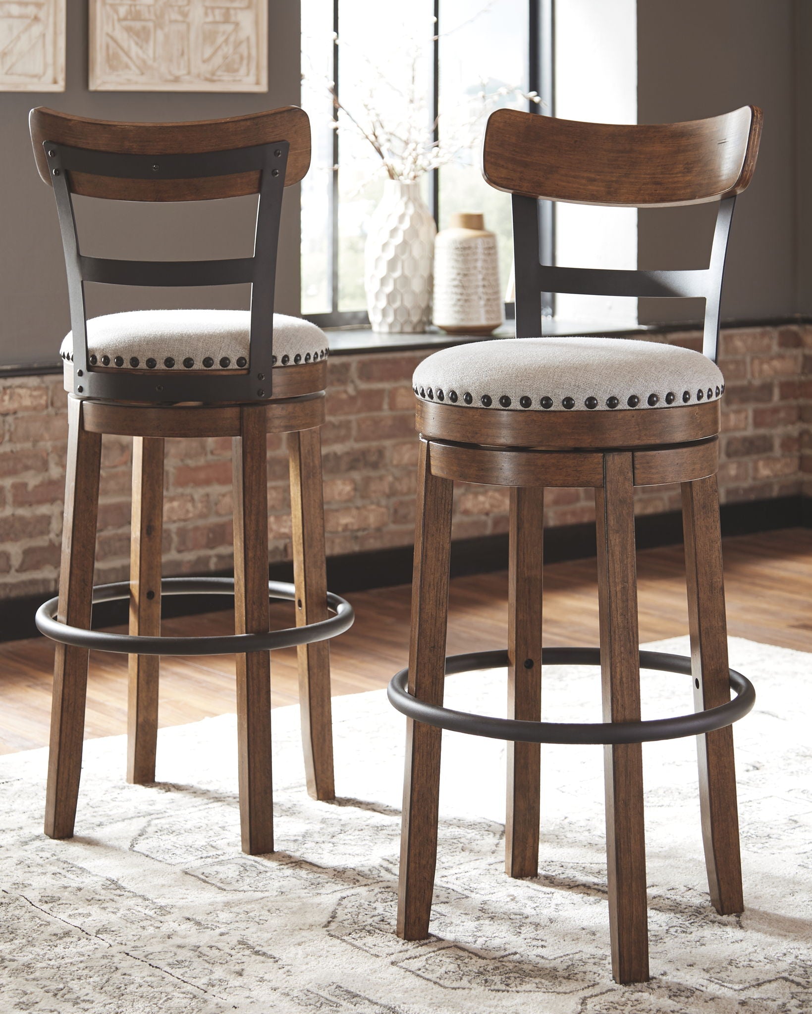Valebeck - Tall Upholstered Swivel Barstool - Urban Living Furniture (Los Angeles, CA)