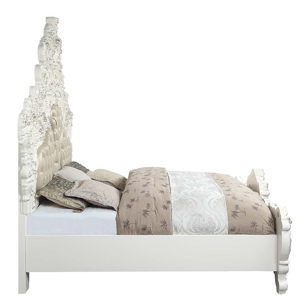 Vanaheim - Eastern King Bed - Beige Synthetic Leather & Antique White - Urban Living Furniture (Los Angeles, CA)