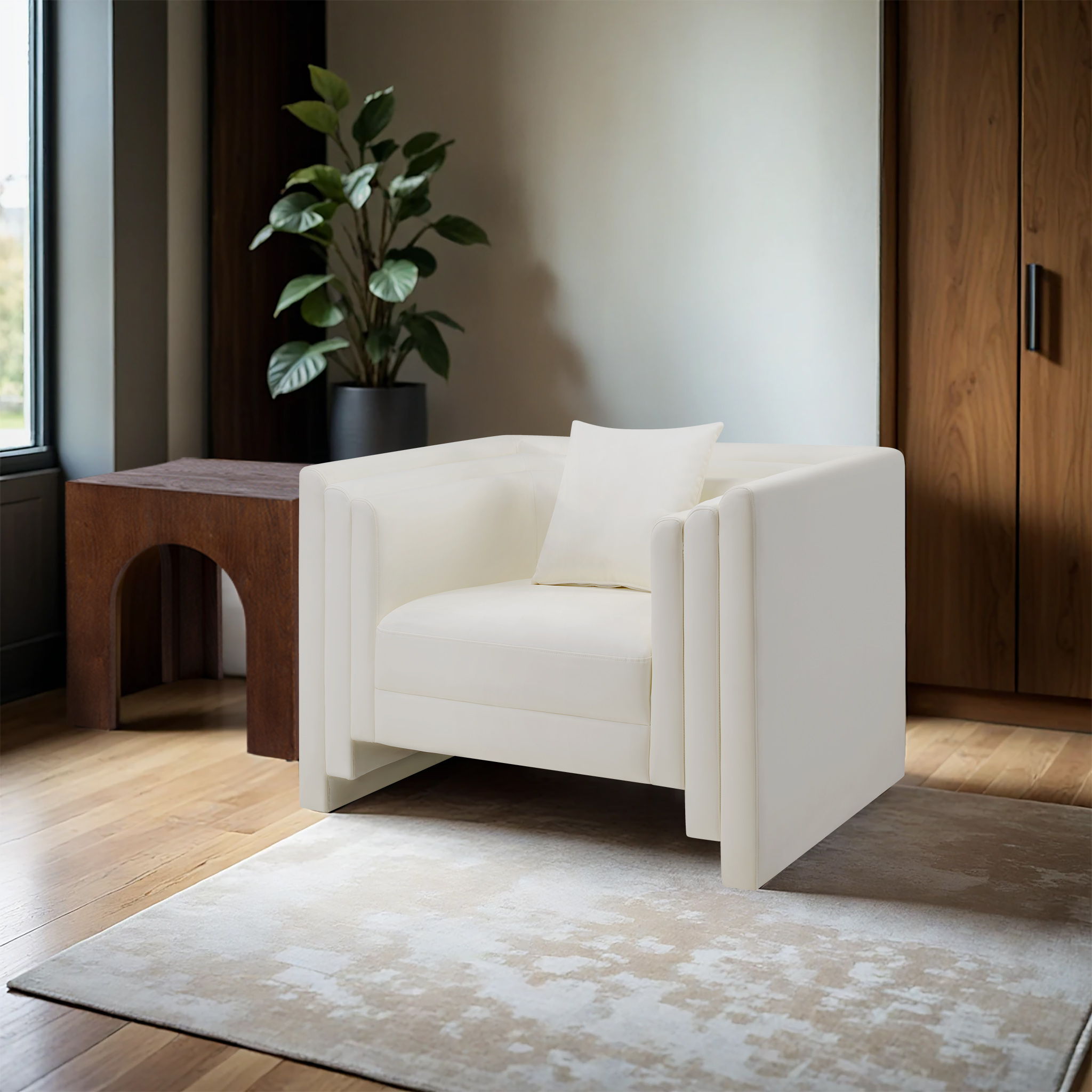 Everett - Vegan Leather Upholstered Chair