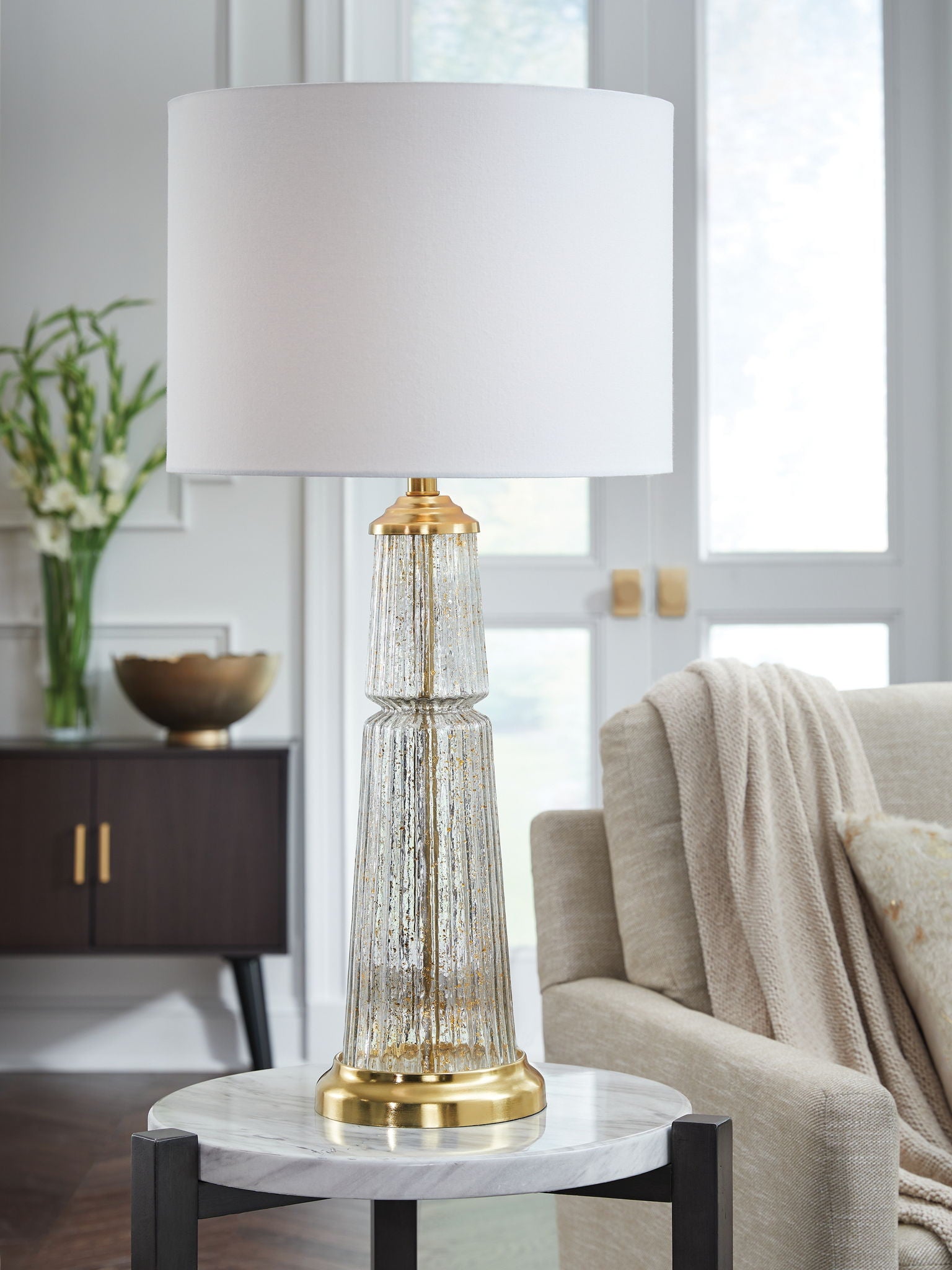 Bakersboro - Clear / Gold Finish - Glass Table Lamp - Urban Living Furniture (Los Angeles, CA)