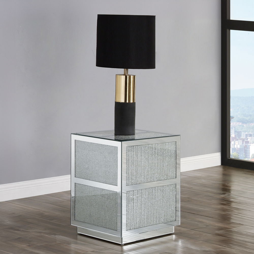 Noralie - 18" End Table With Faux Diamonds - Mirrored - Urban Living Furniture (Los Angeles, CA)