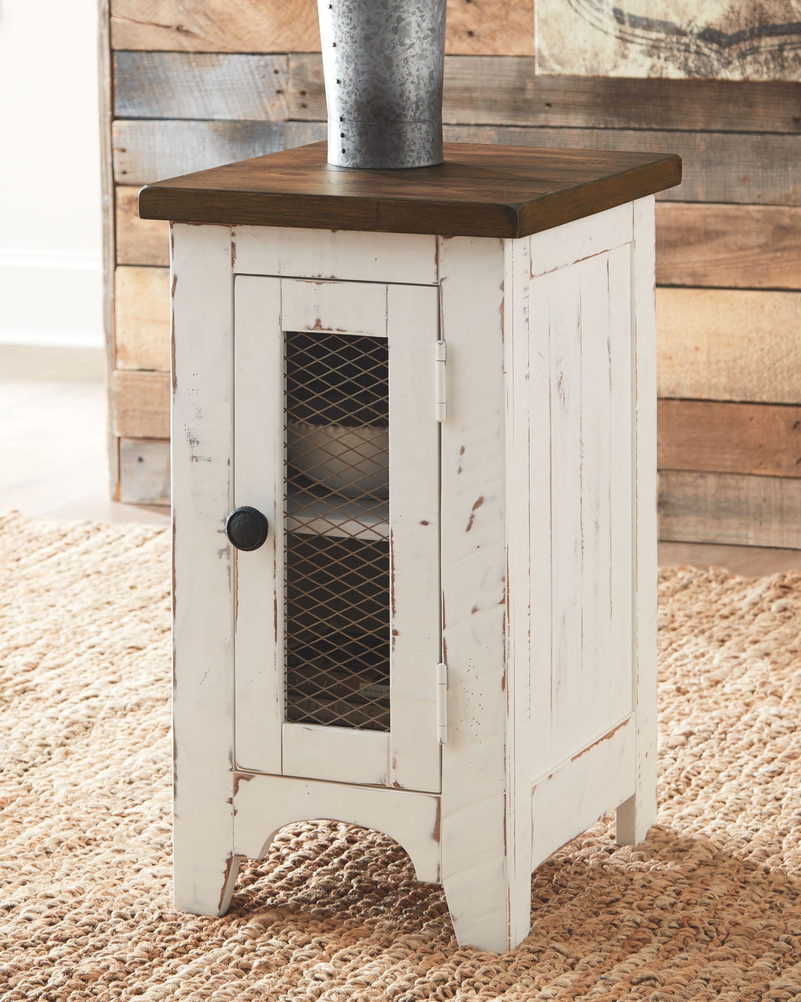 Wystfield - White / Brown - Chair Side End Table - Urban Living Furniture (Los Angeles, CA)